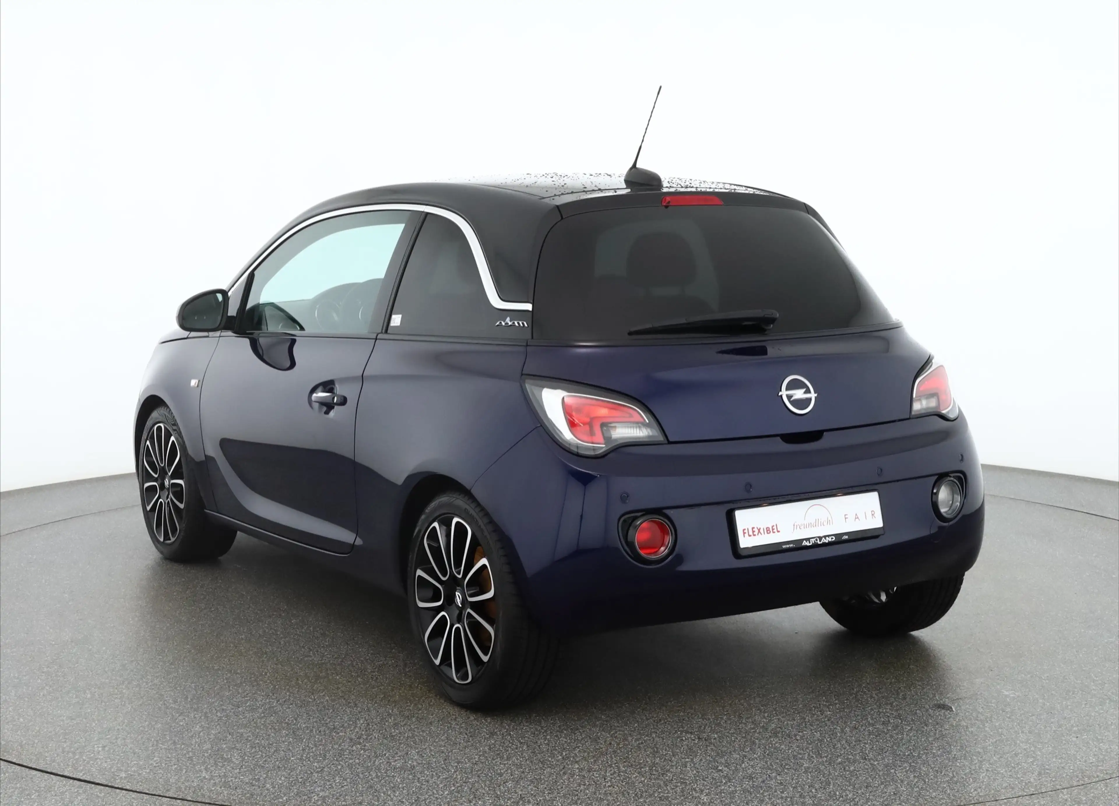 Opel Adam 1.0 120 Jahre IntelliLink Sitzheizung DAB — photo 3