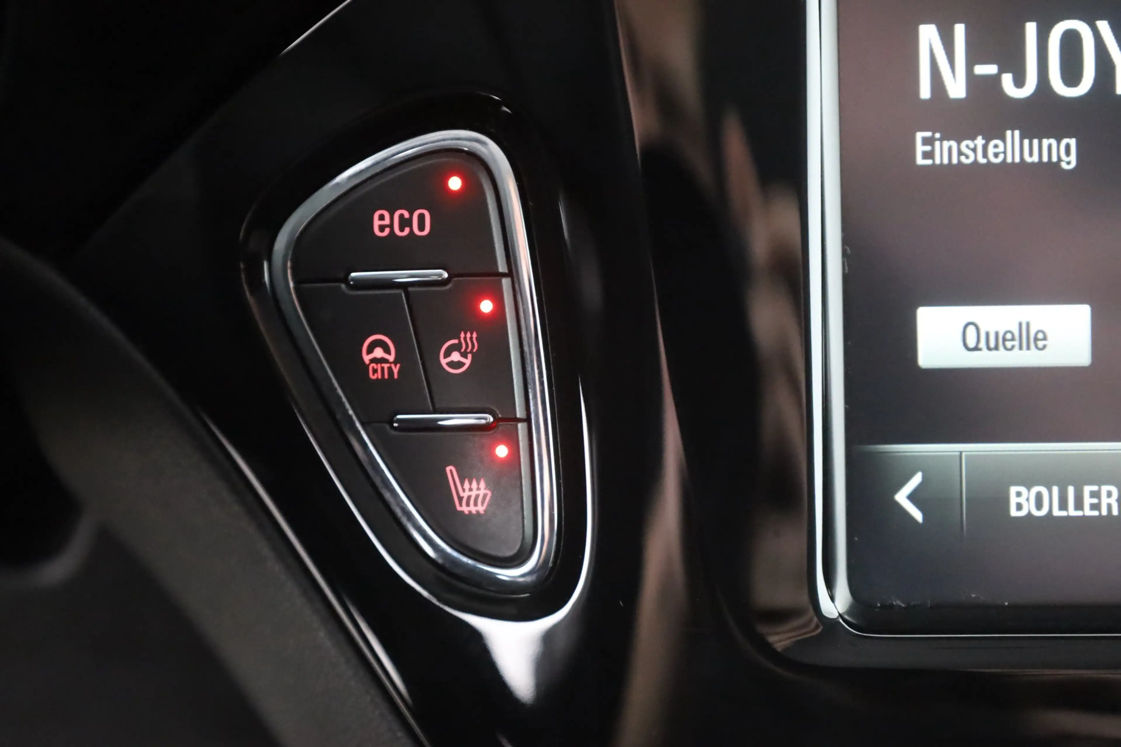 Opel Adam 1.0 120 Jahre IntelliLink Sitzheizung DAB — photo 12