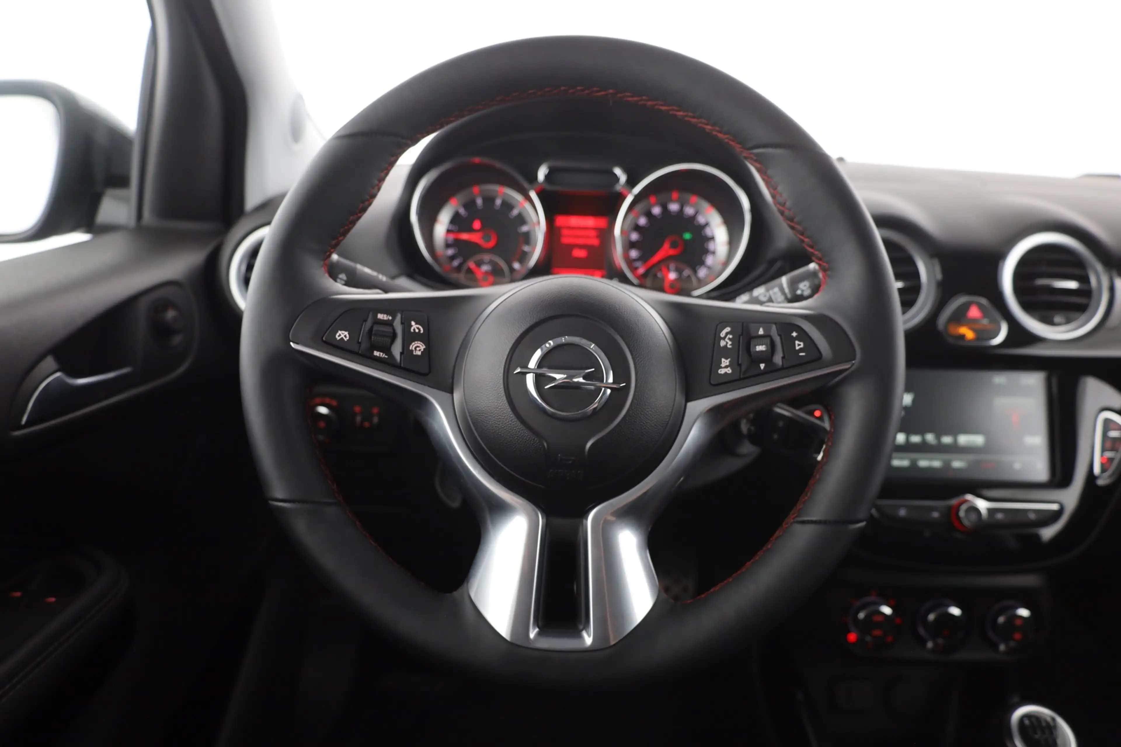 Opel Adam 1.0 120 Jahre IntelliLink Sitzheizung DAB — photo 15