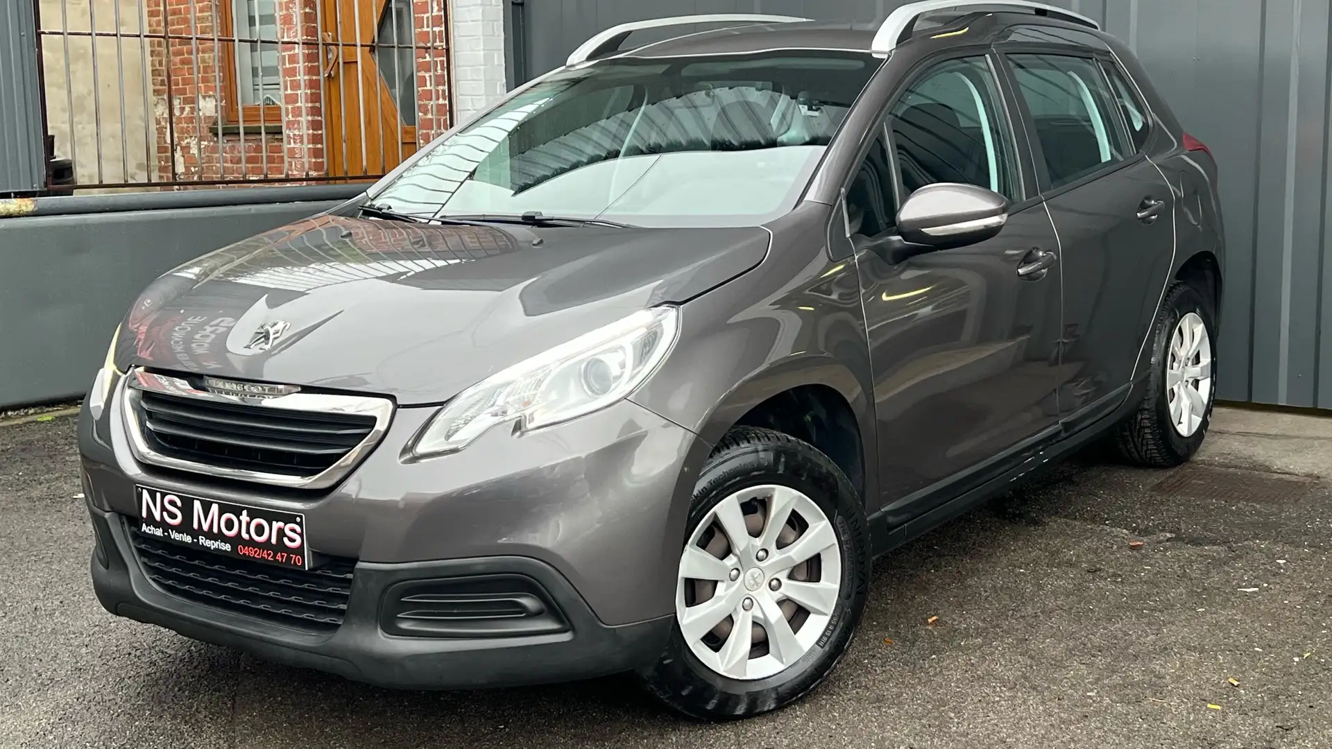 Peugeot 2008 1.2i PureTech Access Argent - 2