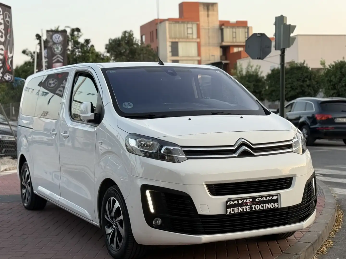Citroen Spacetourer BlueHDI S&S M Feel 150 Weiß - 1