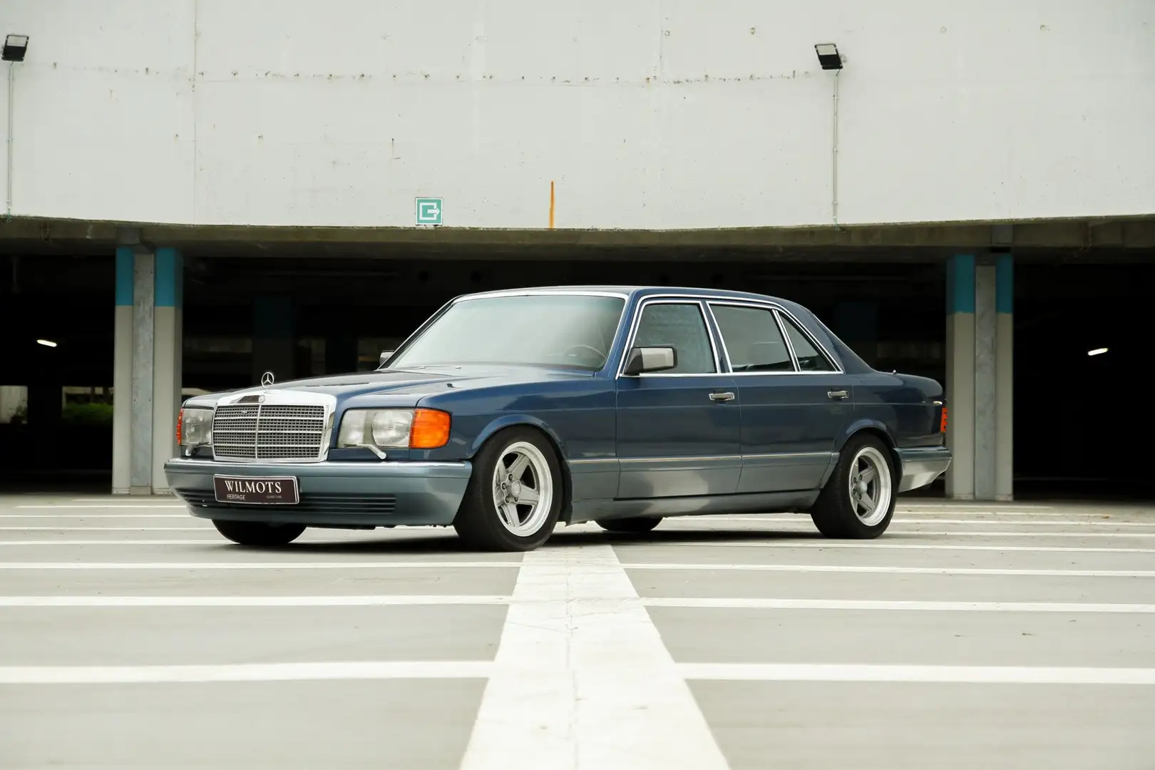 Mercedes-Benz S 560 SEL - AMG Tribute Bleu - 2