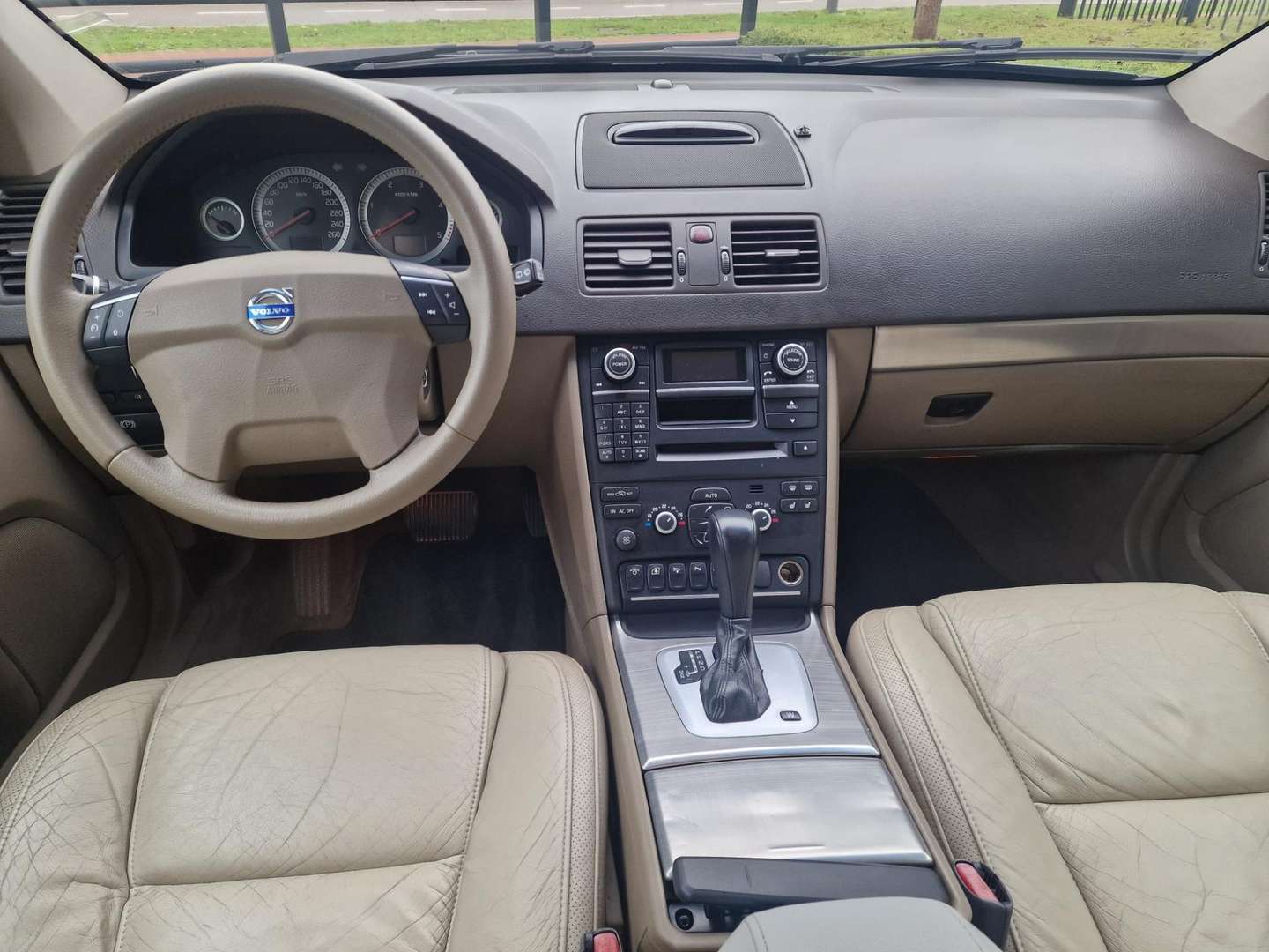 Volvo XC90 afbeelding 4