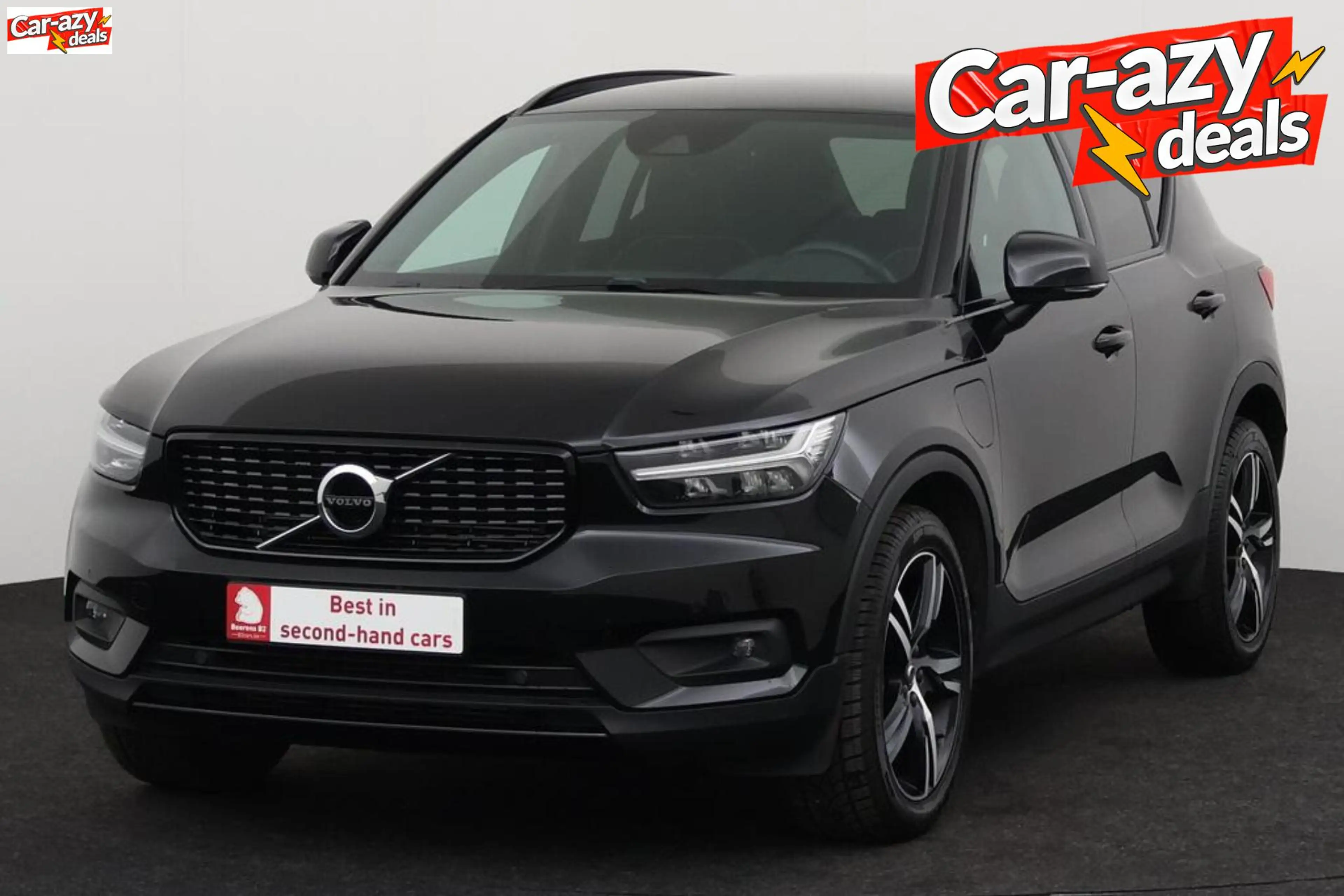 Volvo XC40 1.5 T3 GEARTRONIC PHEV R-DESIGN+ GPS + CAMERA + PD
