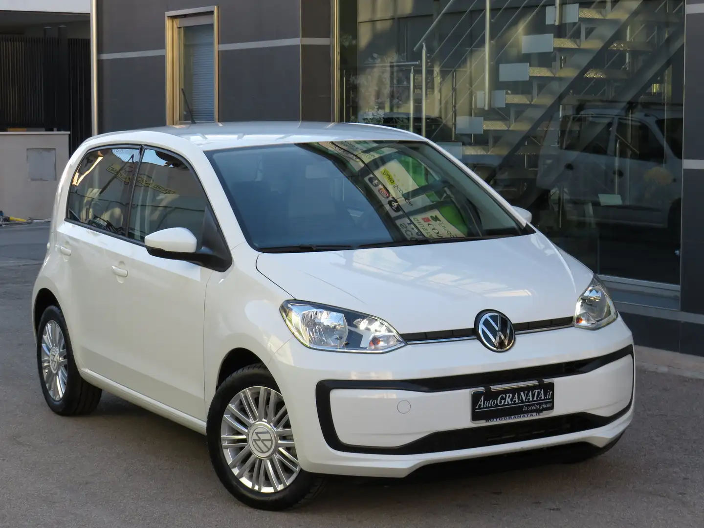 Volkswagen up! 1.0 5p. move up! BlueMotion Tech./Retroc. Bianco - 2