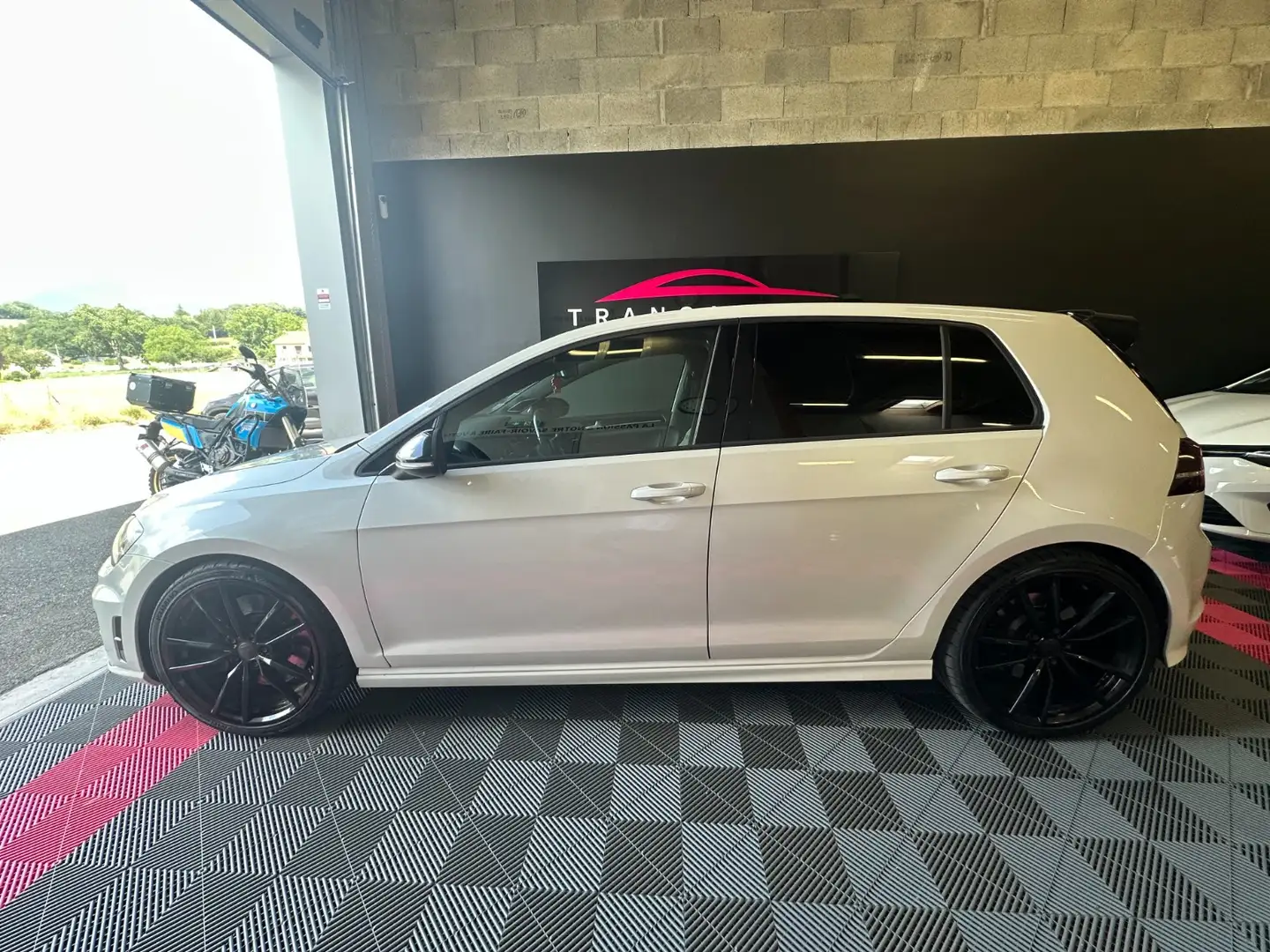 Volkswagen Golf R Blanc - 2