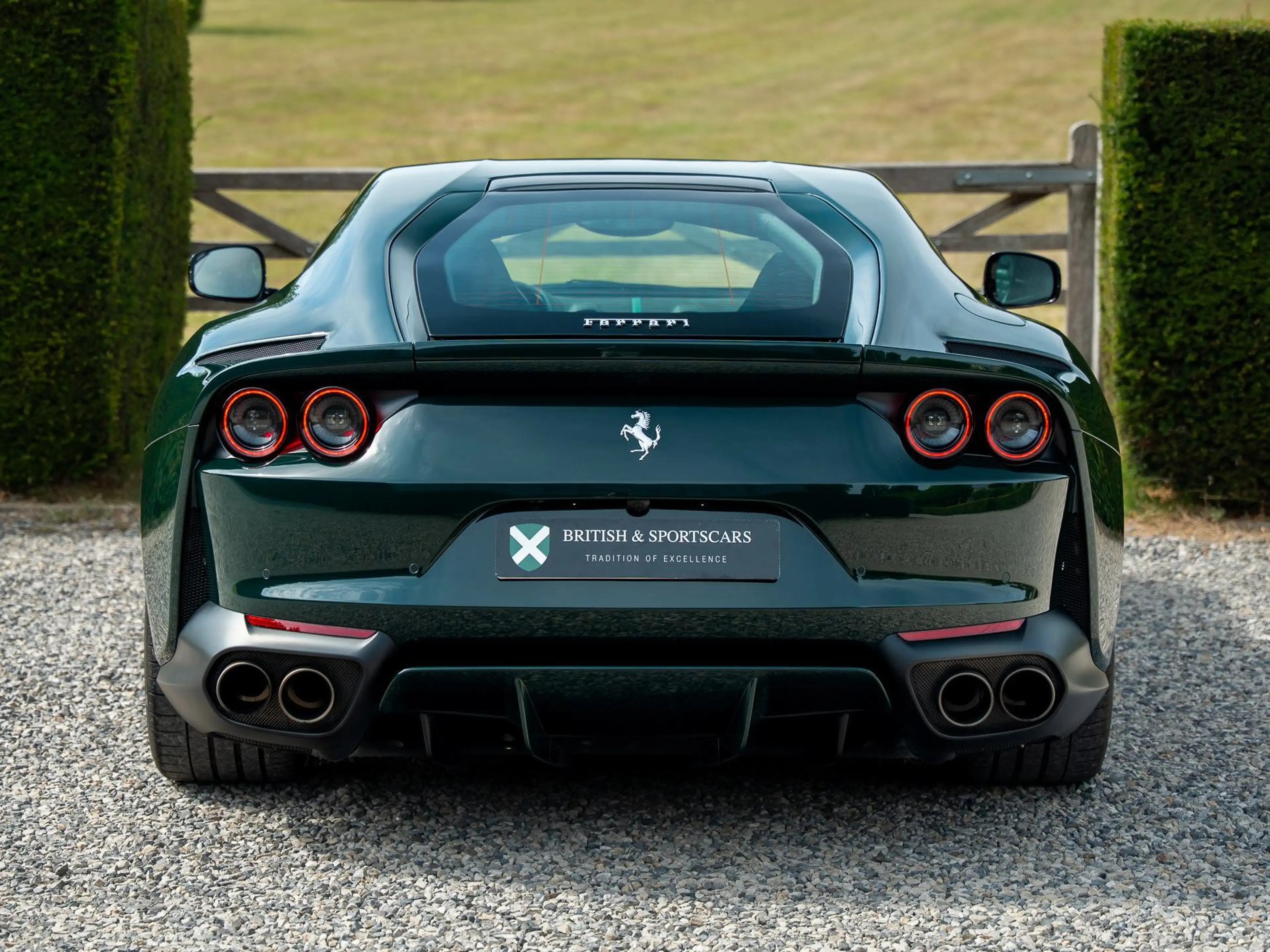 Ferrari 812 812 Superfast / Racing British Green / VAT Incl. — photo 4
