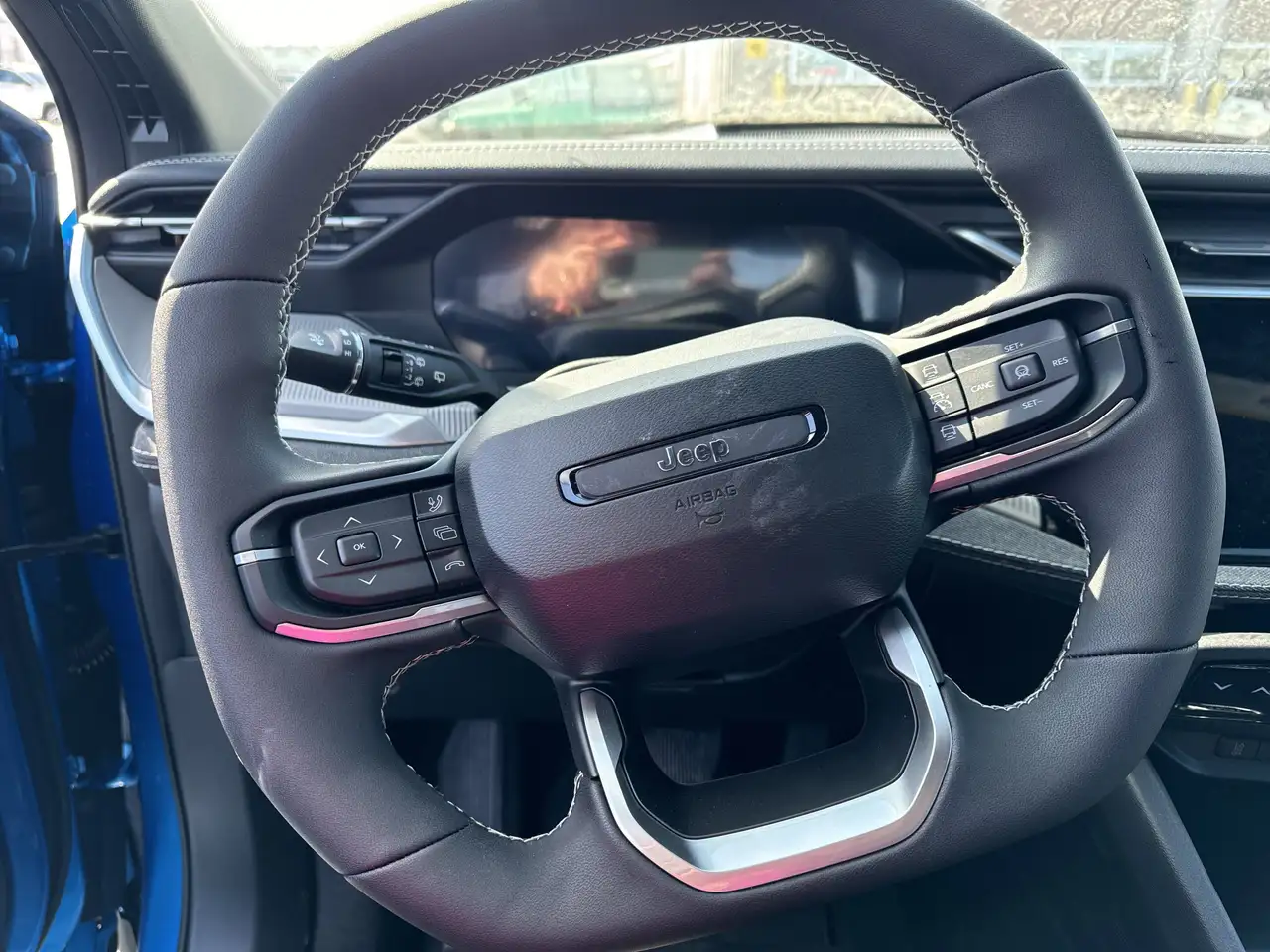 Jeep Cherokee снимка Jeep Cherokee
