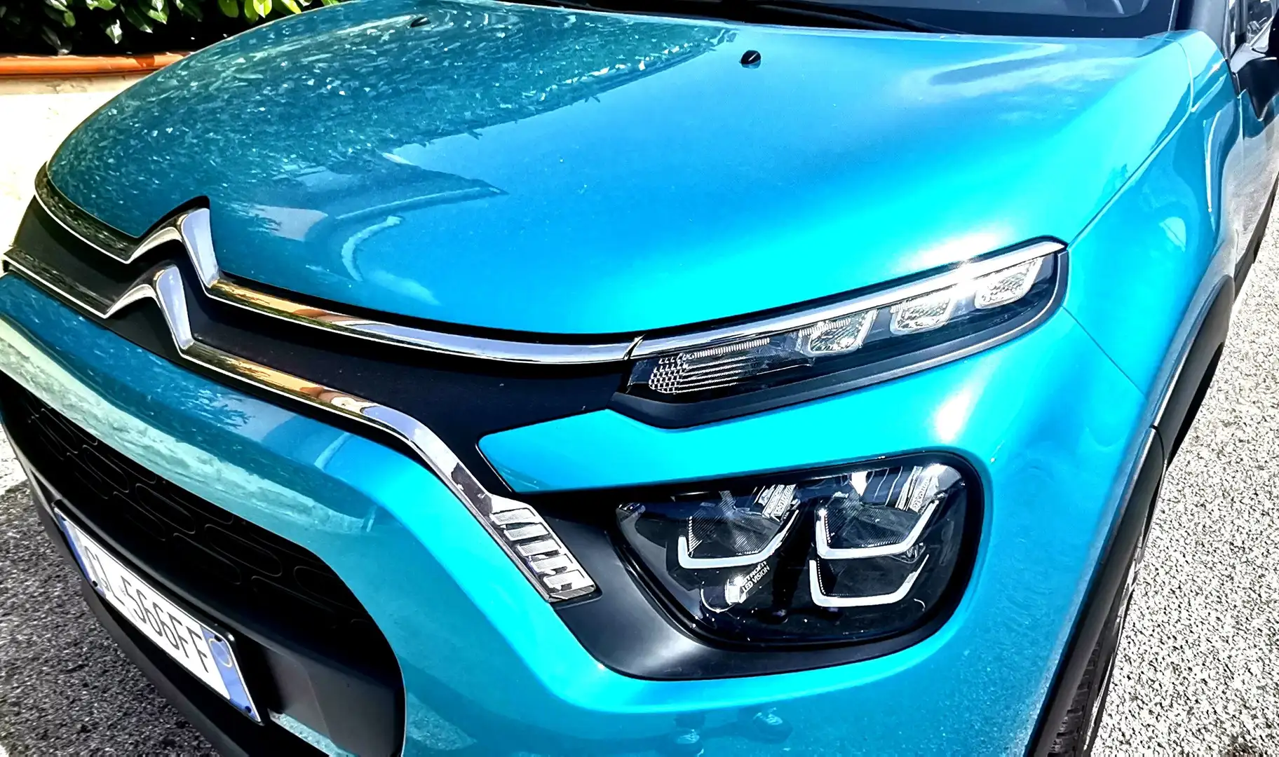 Citroen C3 C3 1.2 puretech Shine s Verde - 2