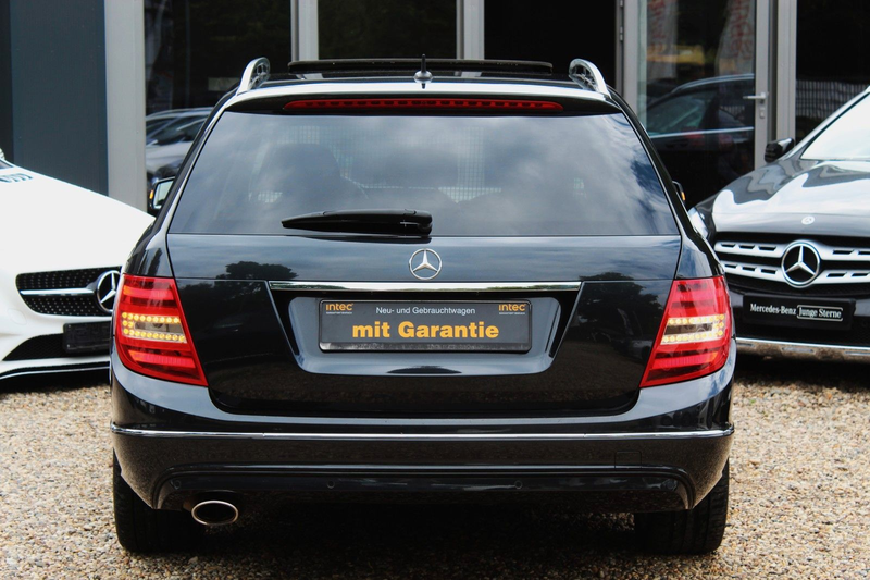 Mercedes-Benz C 220 CDI T AVANTGARDE 7-G LEDER COMAND PDC LED — photo 4
