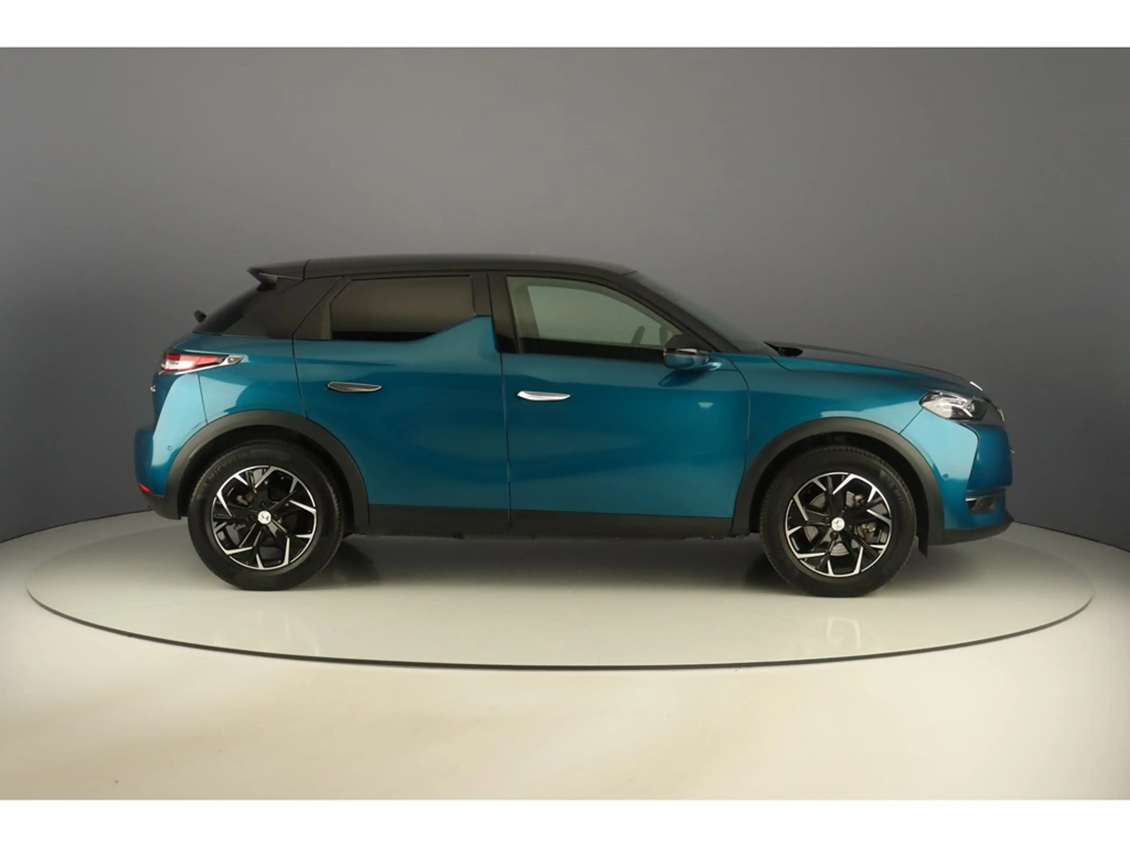 DS Automobiles DS 3 Crossback 136pk So Chic — photo 6