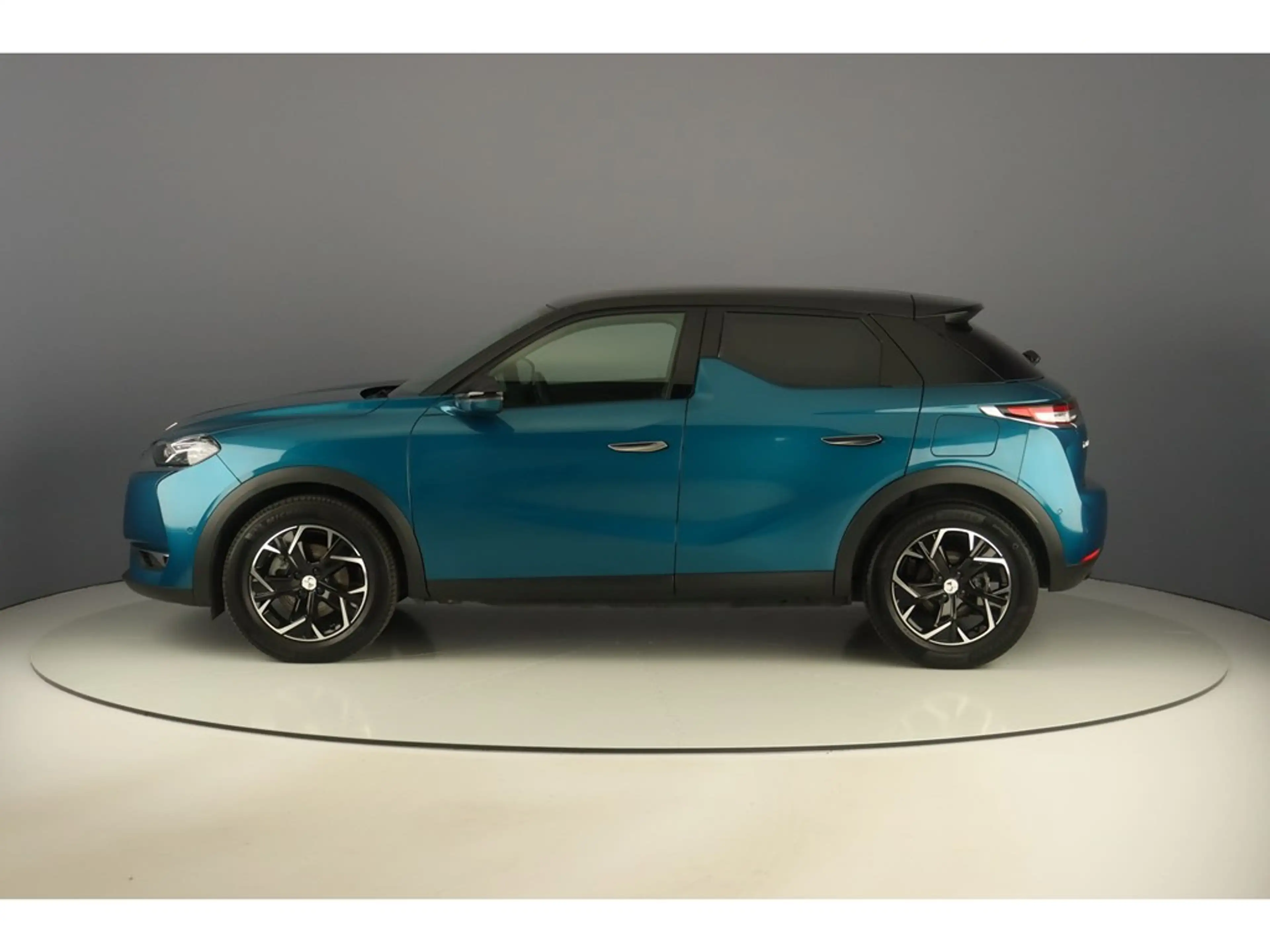 DS Automobiles DS 3 Crossback 136pk So Chic — photo 2