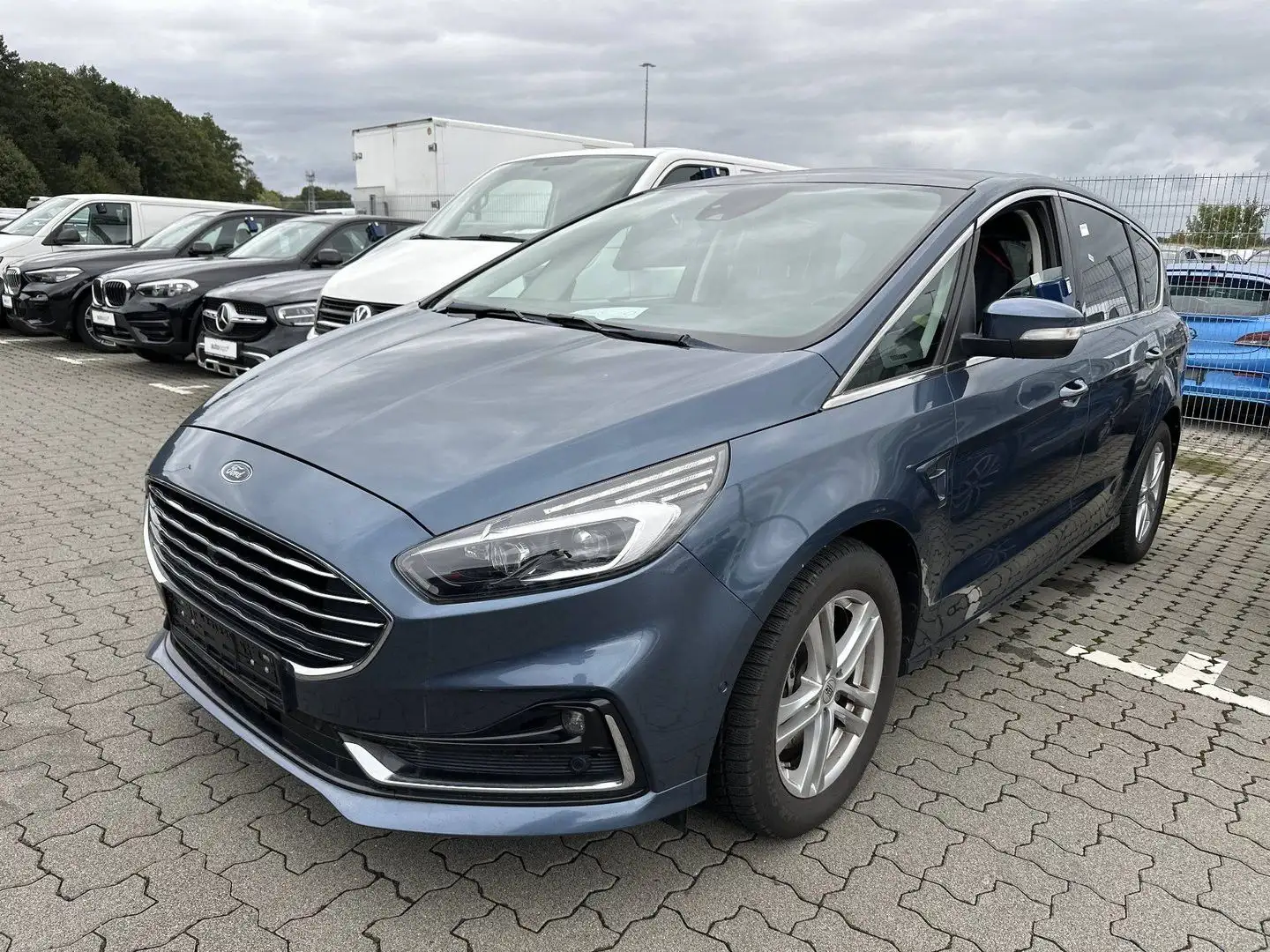 Ford S-Max Titanium Finanzierung Garantie Blau - 1