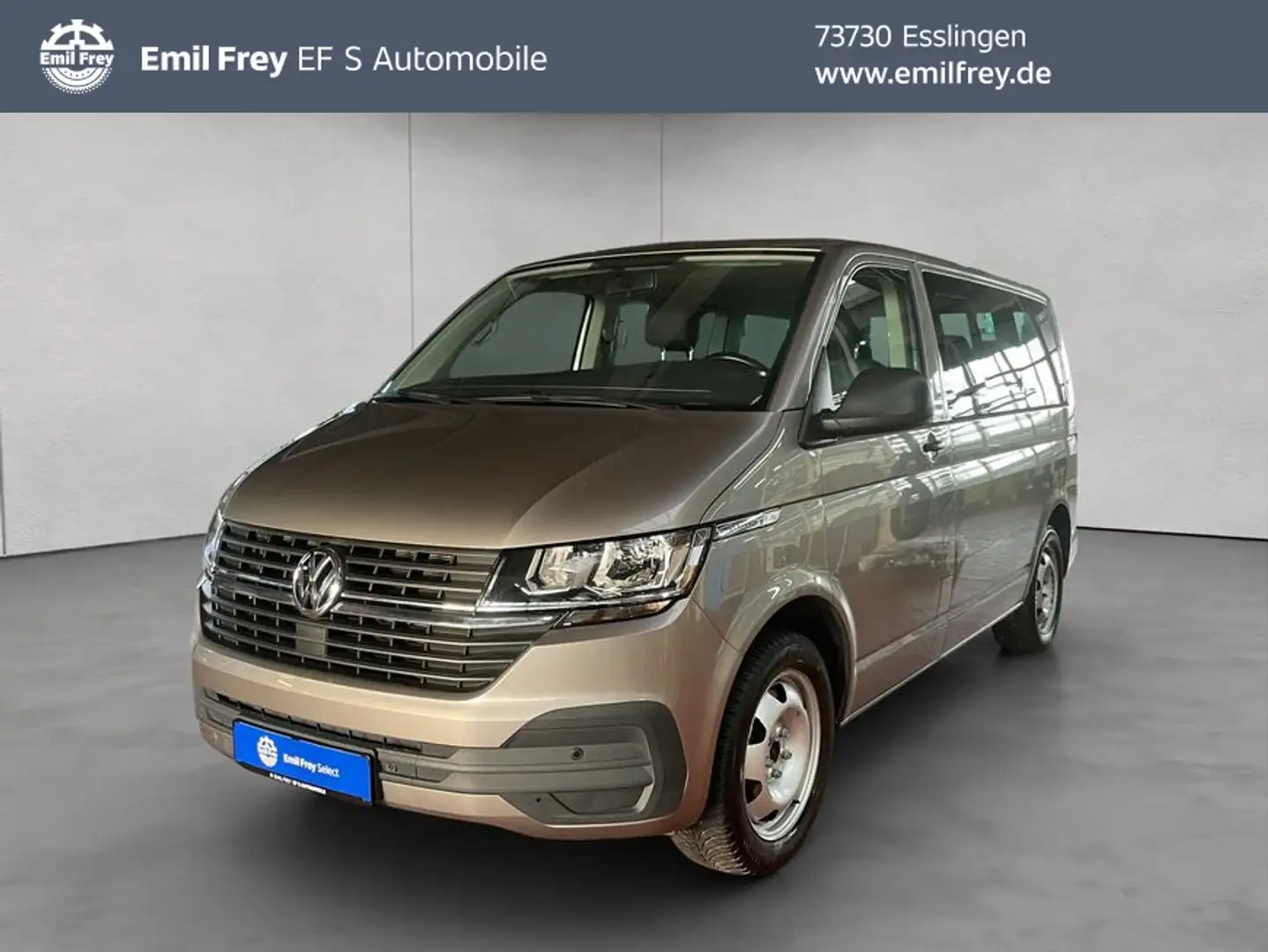 Volkswagen T6 Multivan T6.1 DSG AHK Navi Family 7 Sitze Beige - 1