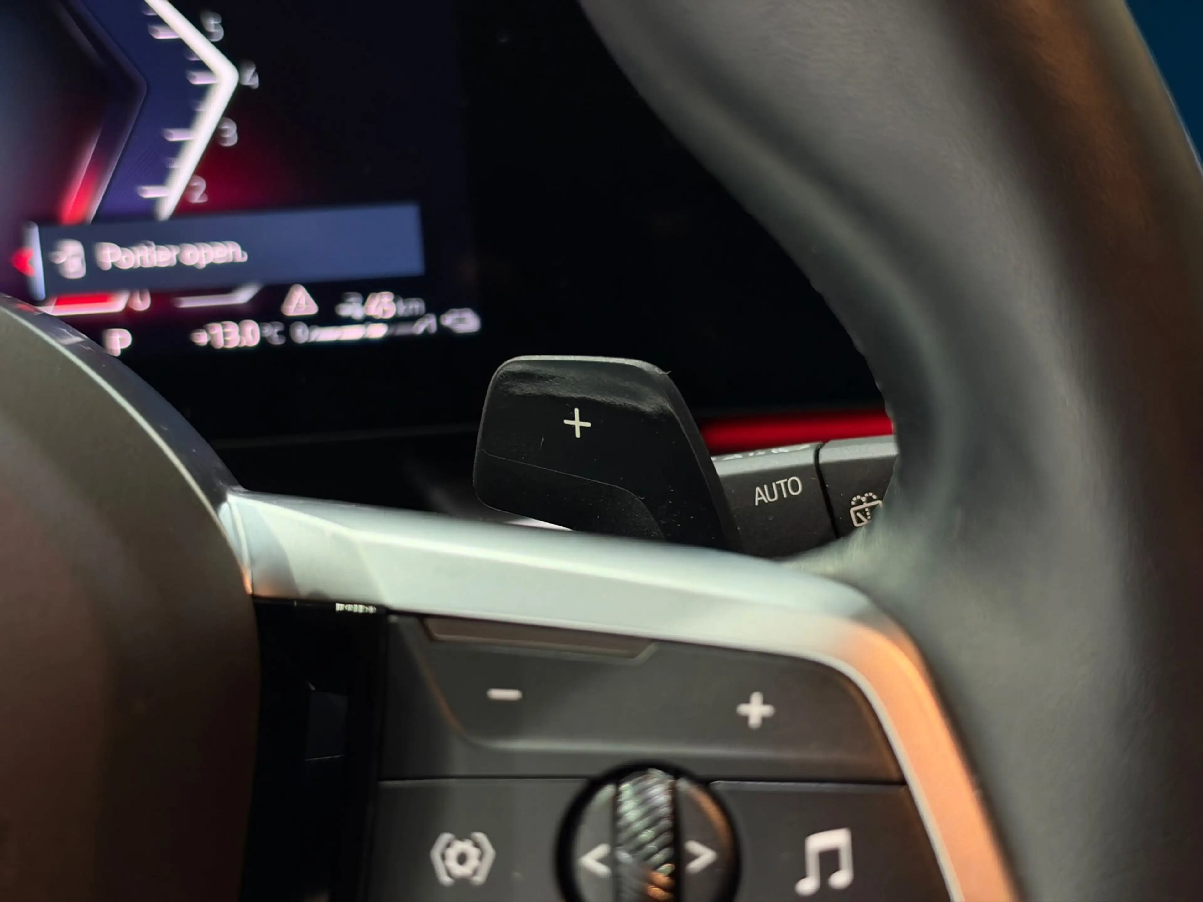 BMW X1 XDrive30e M Sport 326 PK / Navigatie full map / Ca — photo 33