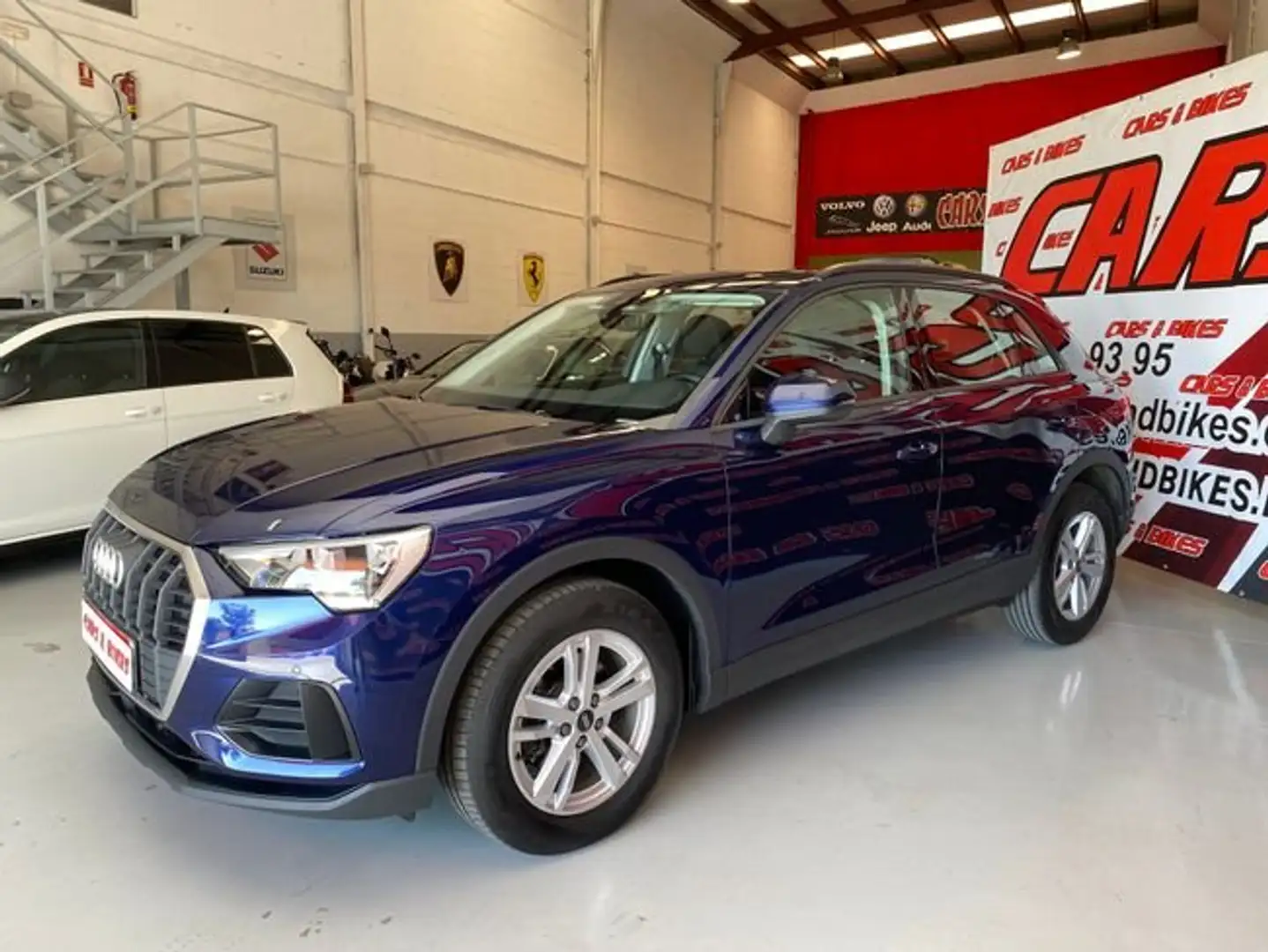 Audi Q3 35 TDI S line S tronic 110kW Bleu - 2