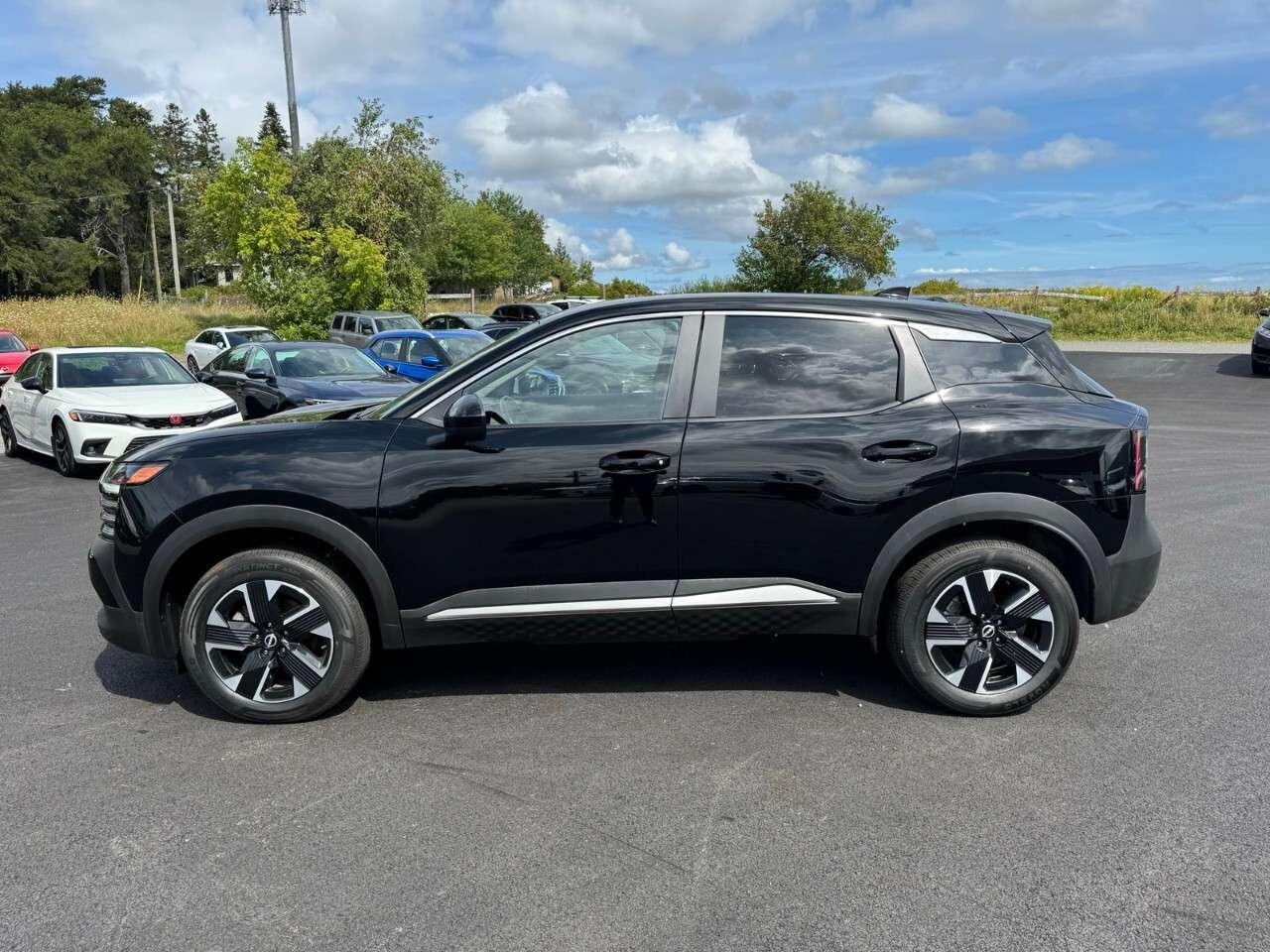2025 Nissan Kicks SV AWD — снимка 1