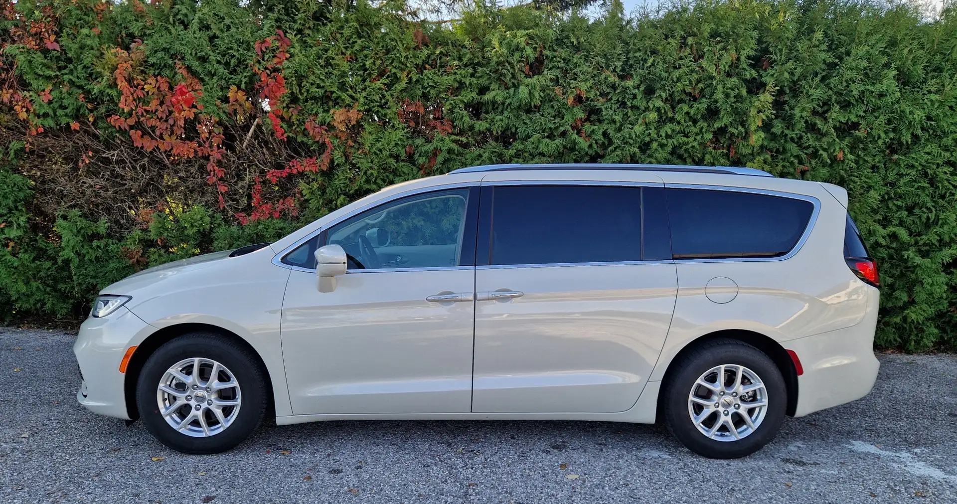 Chrysler Pacifica 3.6 Facelift Šedá - 2