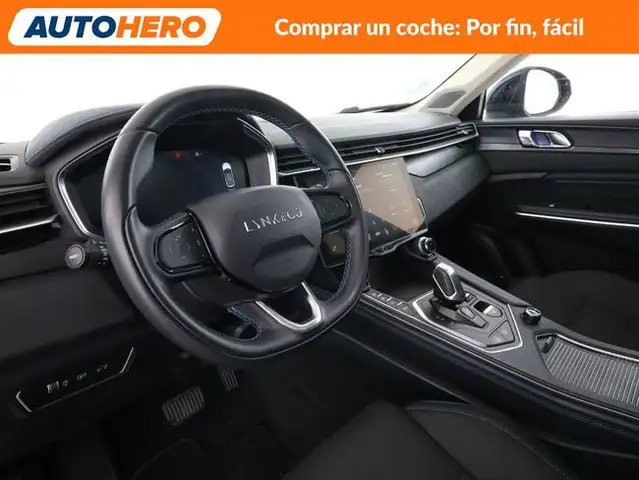 Lynk & Co 01 view 12