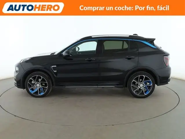 Lynk & Co 01 view 3