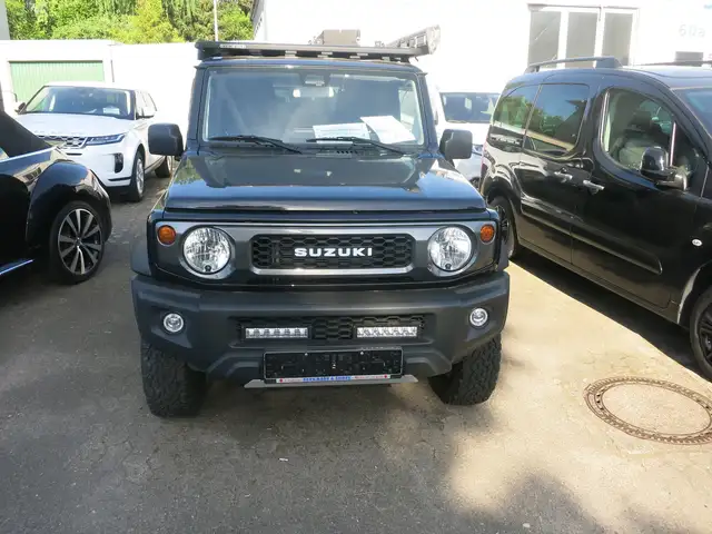 Suzuki Jimny Comfort 4x4,Automatik,voller Extras,4S.