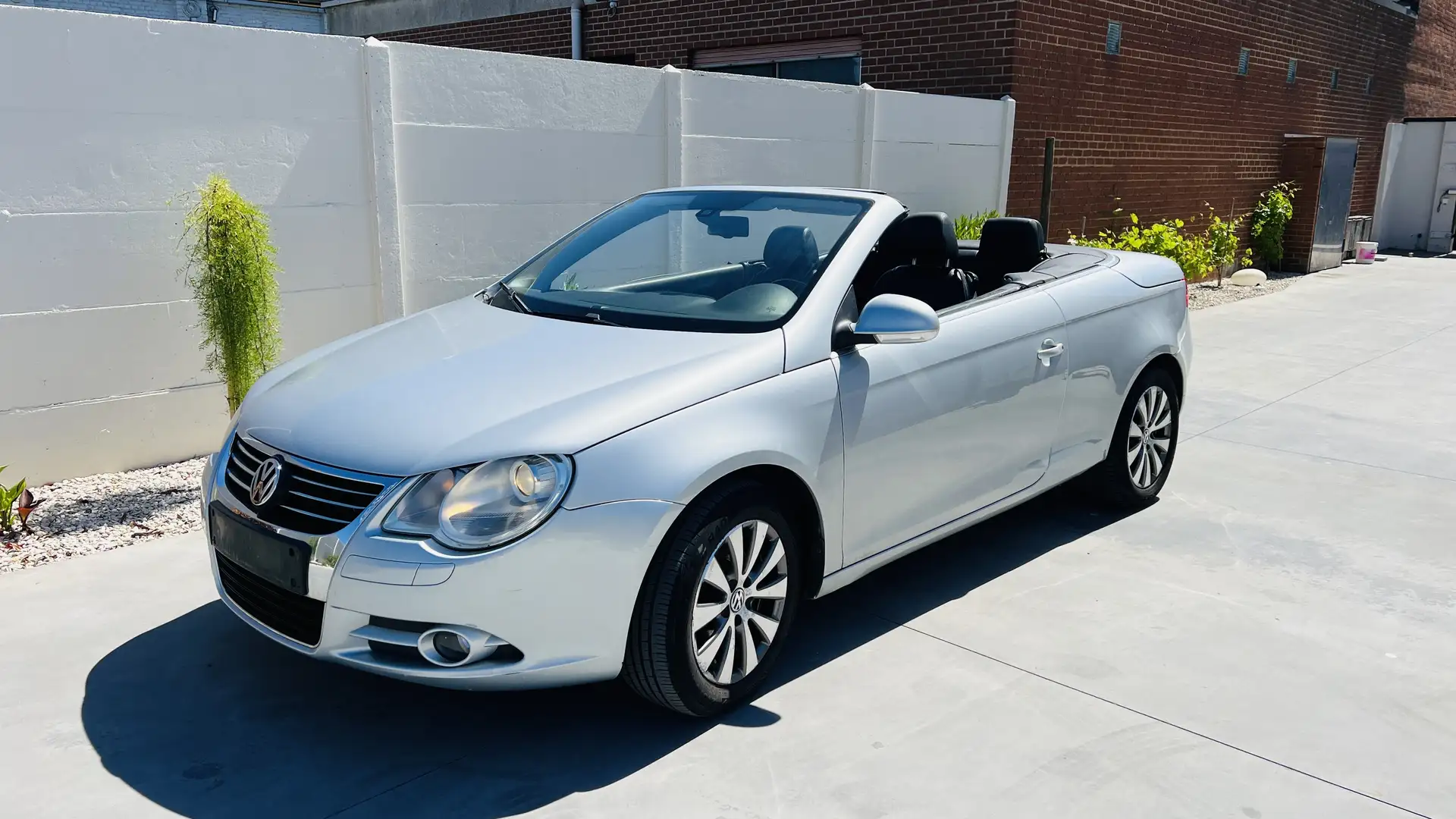 Volkswagen Eos 2.0 CR TDi DPF - 1