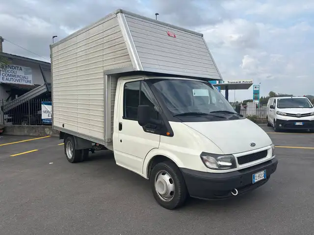 Ford Transit 2.4 Turbo Diesel 125cv FURGONATO E3