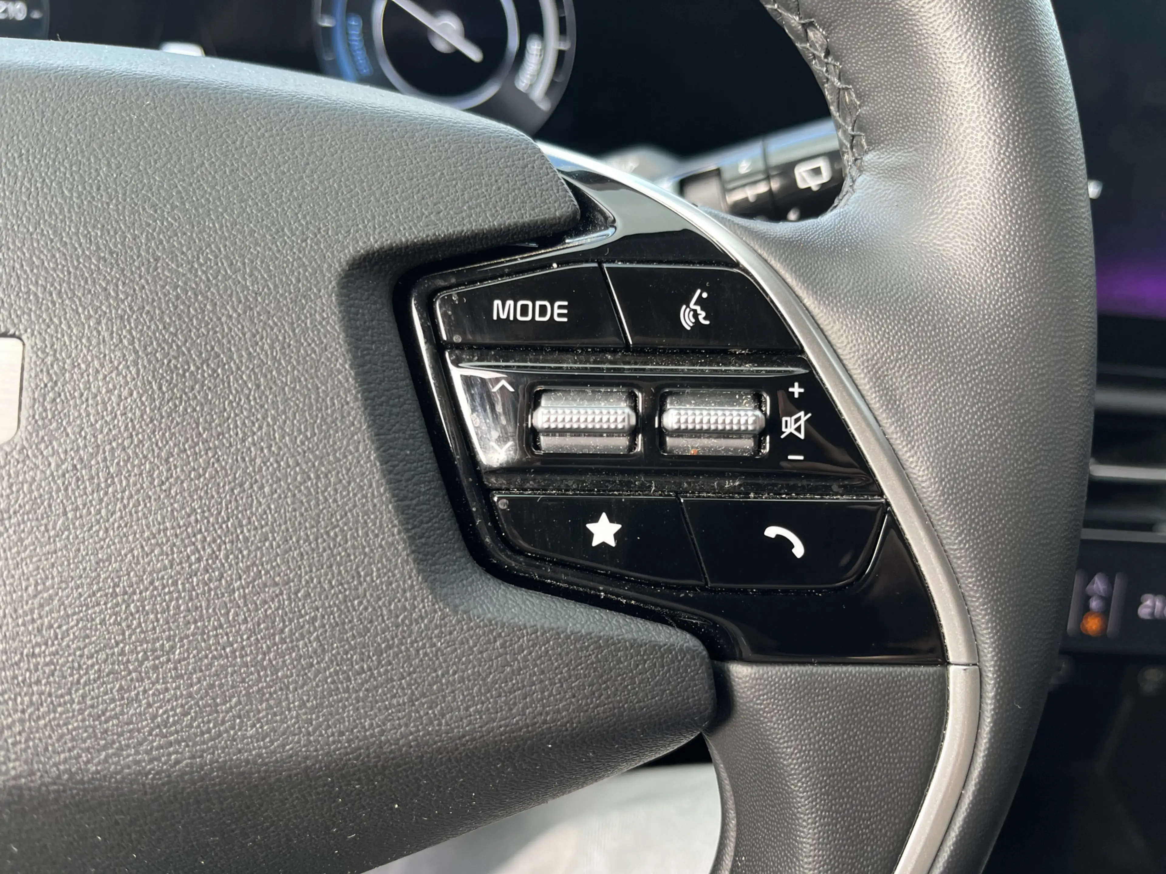 Kia e-Niro DynamicPlusLine 64 kWh // NAVI // CAMERA // ELEK. — photo 14