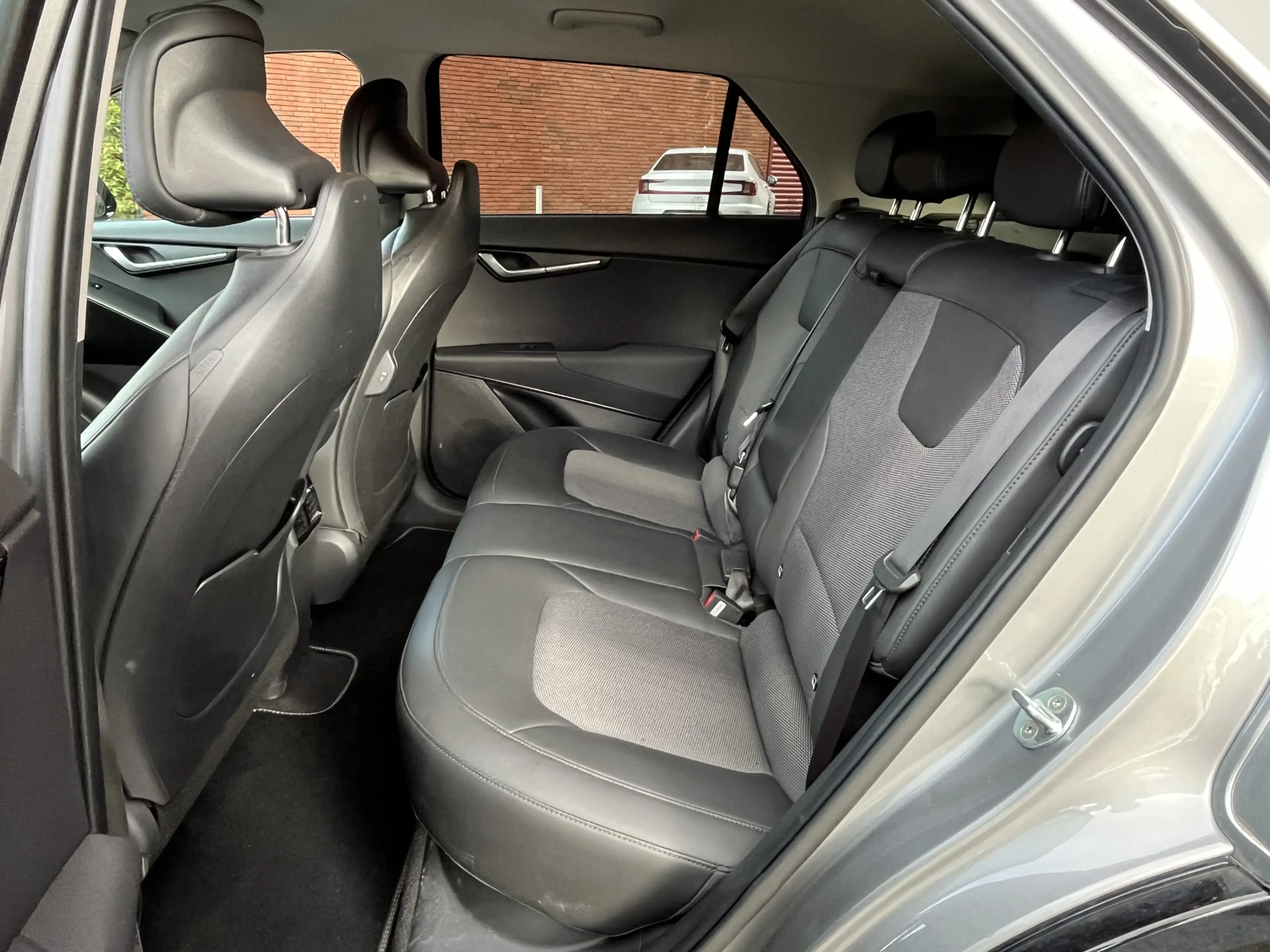 Kia e-Niro DynamicPlusLine 64 kWh // NAVI // CAMERA // ELEK. — photo 11