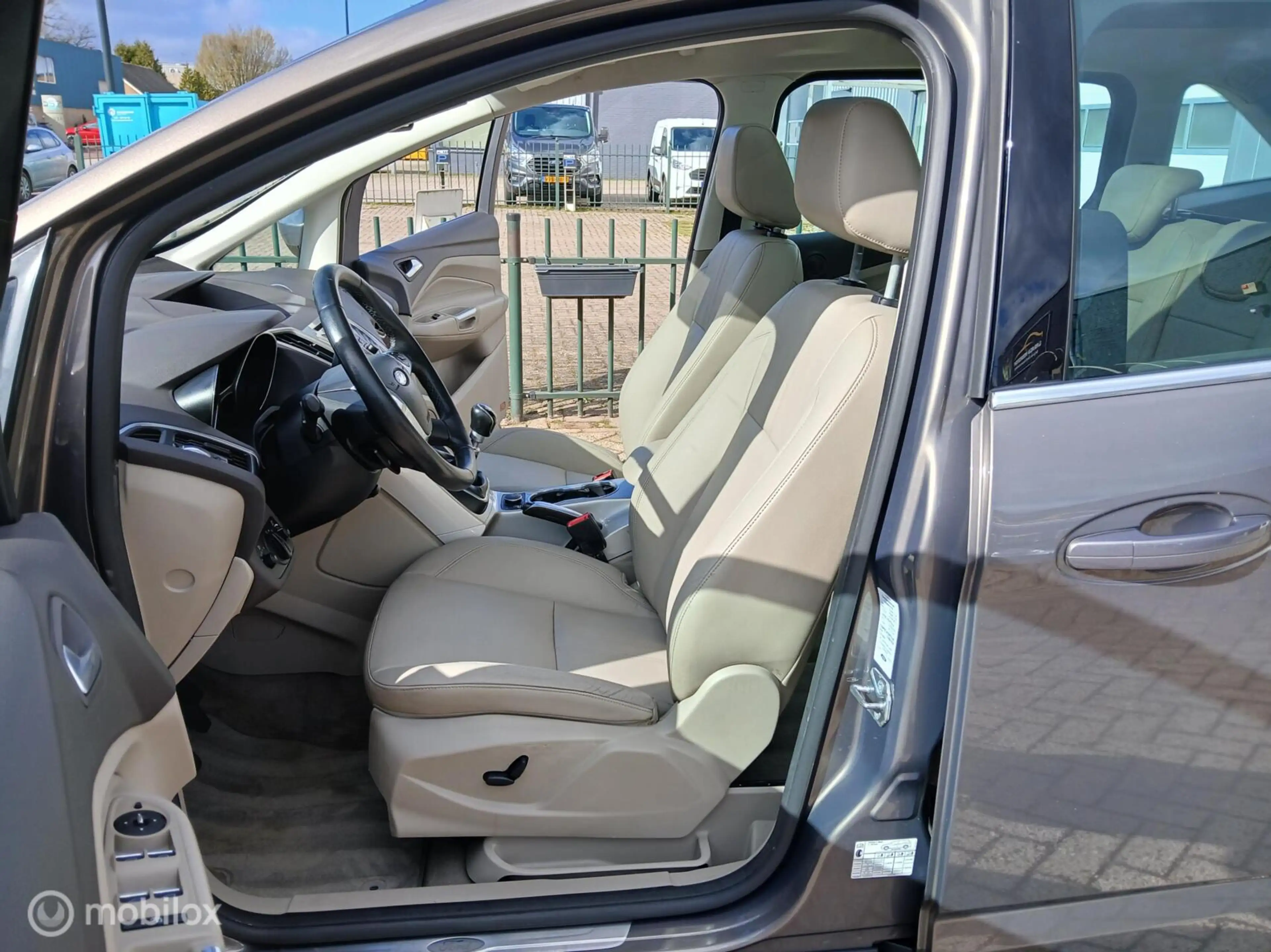Ford Grand C-Max 1.0 Ecoboost met /Panorama Dak/Stoelverwarming/Bes — photo 10