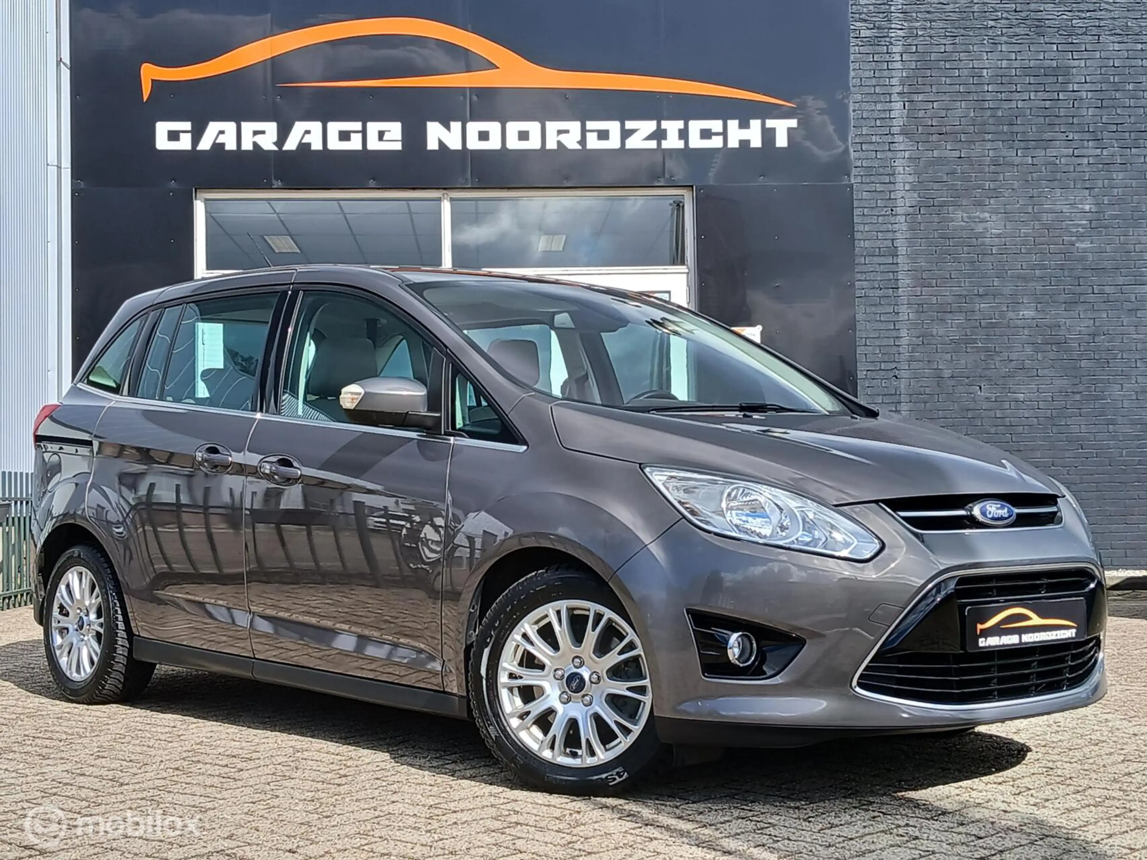 Ford Grand C-Max 1.0 Ecoboost met /Panorama Dak/Stoelverwarming/Bes — photo 3