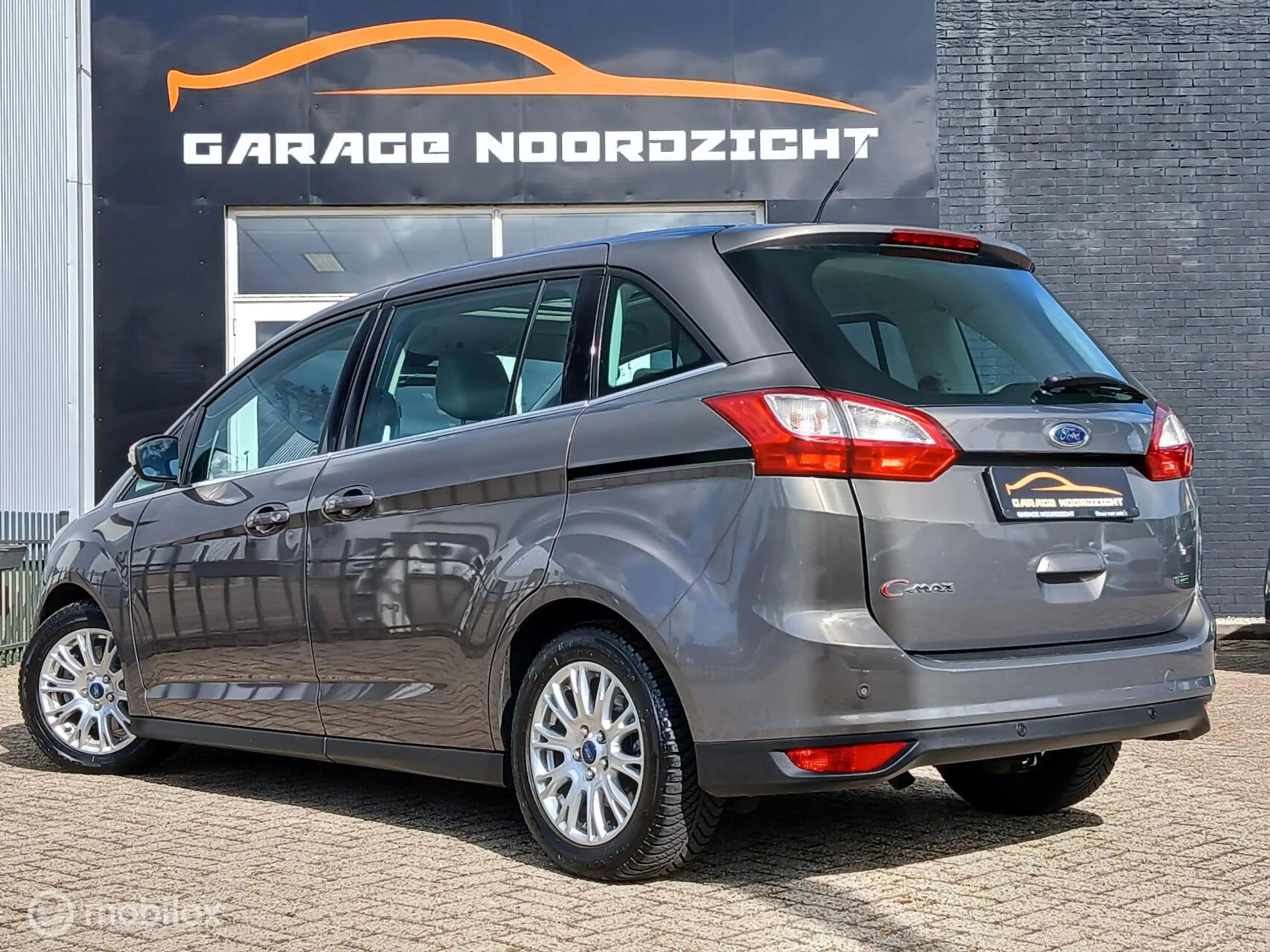 Ford Grand C-Max 1.0 Ecoboost met /Panorama Dak/Stoelverwarming/Bes — photo 4
