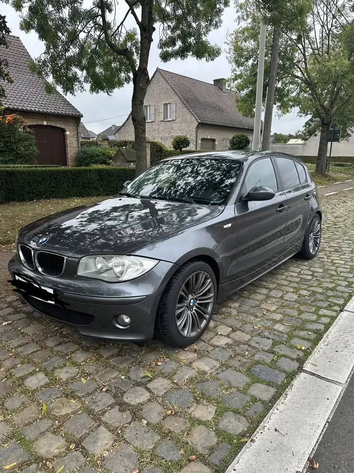BMW 120