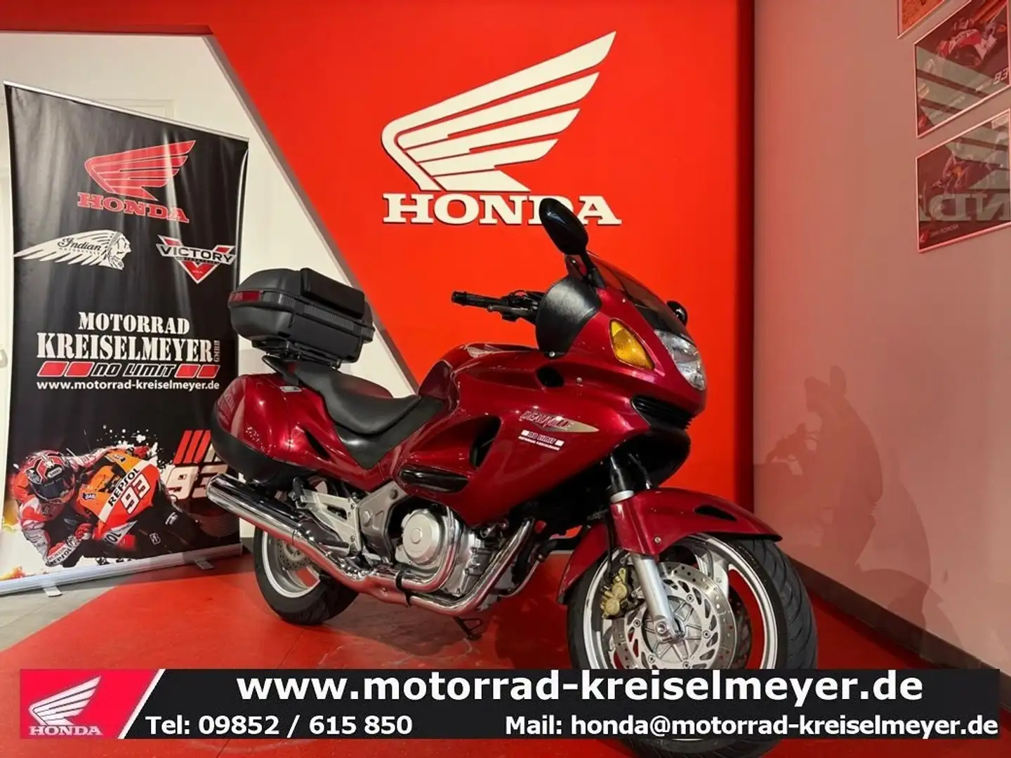 Honda NT 650 Top gepflegter Zustand mit Zubehör! Rot - 1