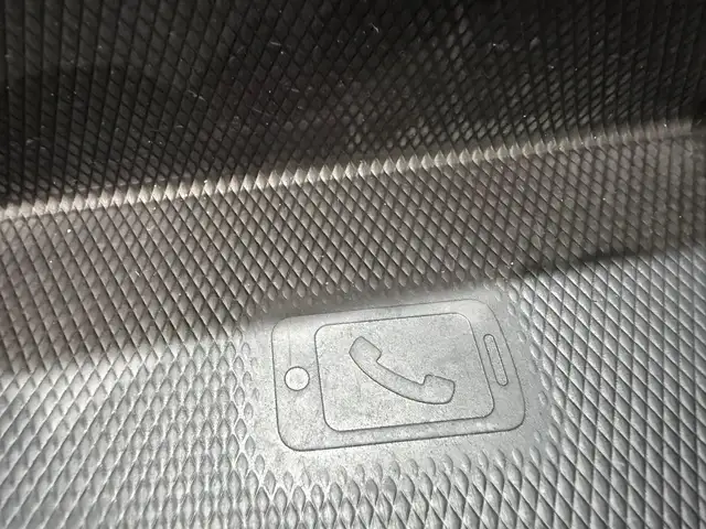 Volkswagen Golf view 12