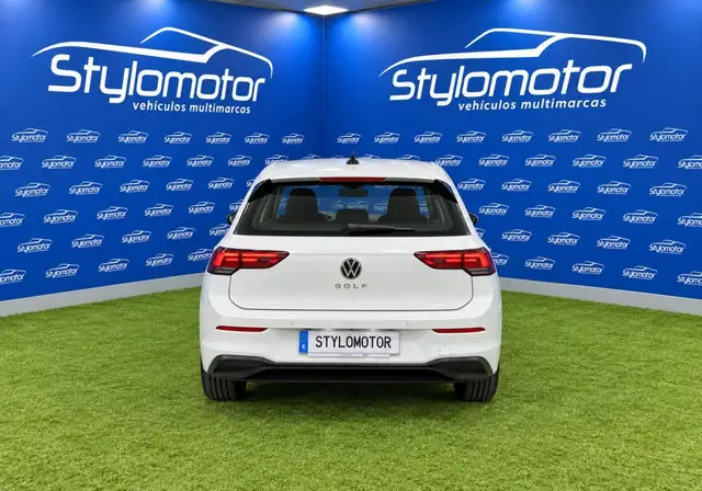 Volkswagen Golf view 13