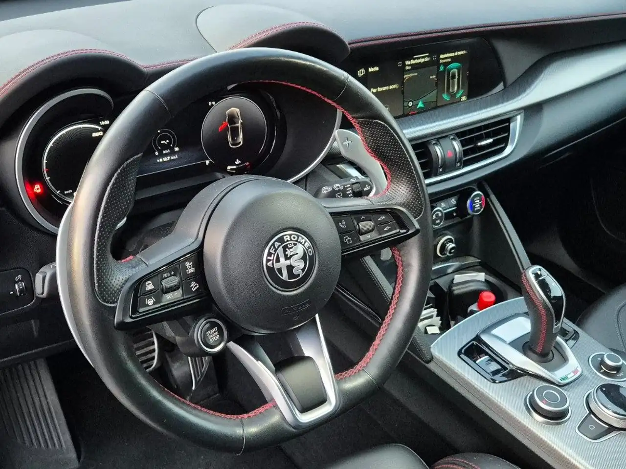 Alfa Romeo Stelvio 2.2 Turbodiesel 210 CV AT8 Q4 COMPETIZIONE – foto 12