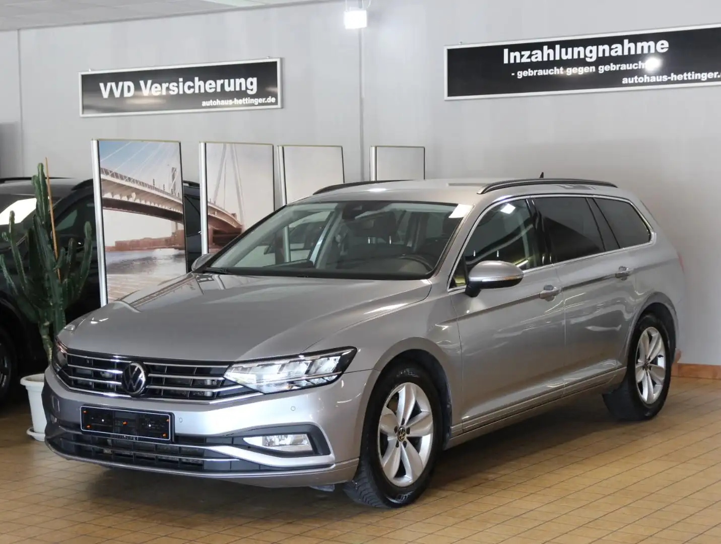 Volkswagen Passat Variant Business 2.0 TSI,DSG,LightAssist, Argent - 1