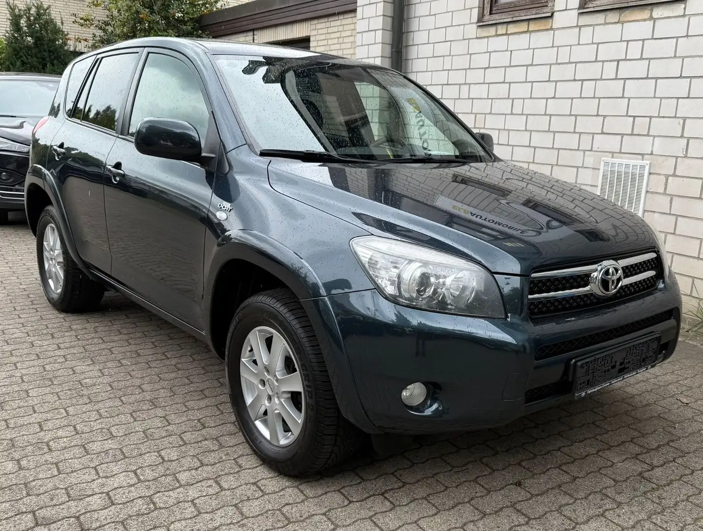 Toyota RAV 4 RAV4 Executive Grün - 1