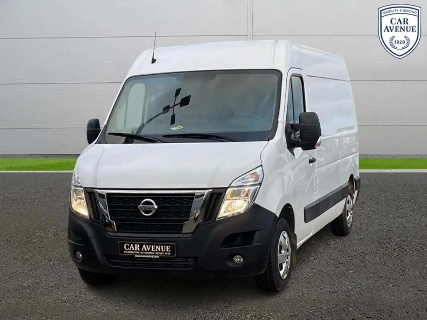 Nissan Interstar L2H2 3t5 2.3 dCi 135ch N-Connecta Blanc - 1