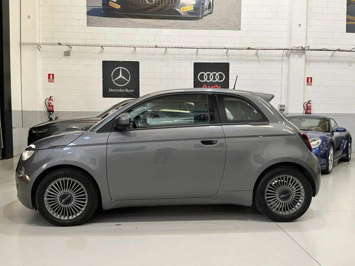 Fiat 500C 500Ce 70Kw Red Gris - 1