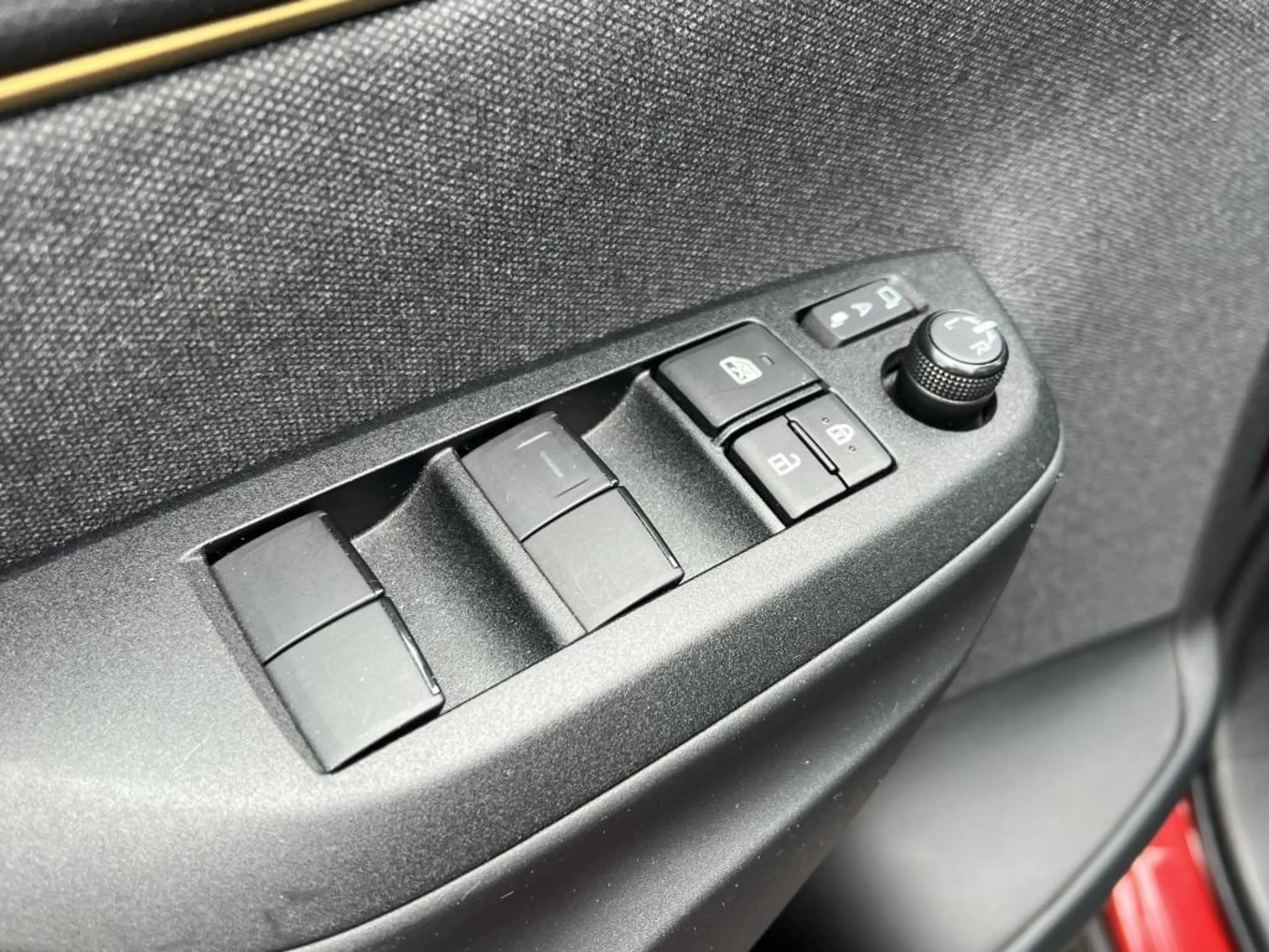 Toyota Yaris Cross 1.5 Hybrid Launch Edition | Trekhaak, JBL, Panoram — photo 25