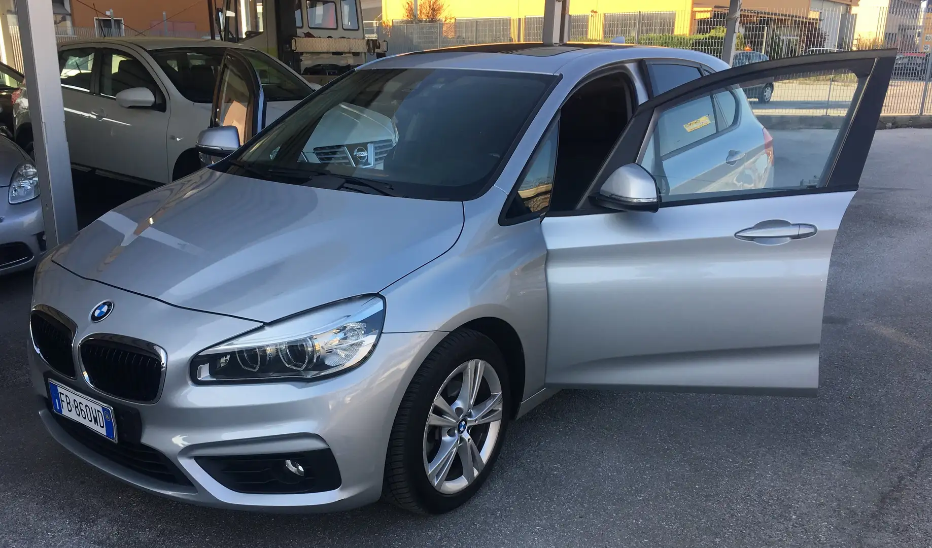 BMW 218 Active Tourer 218d Luxury Argento - 1