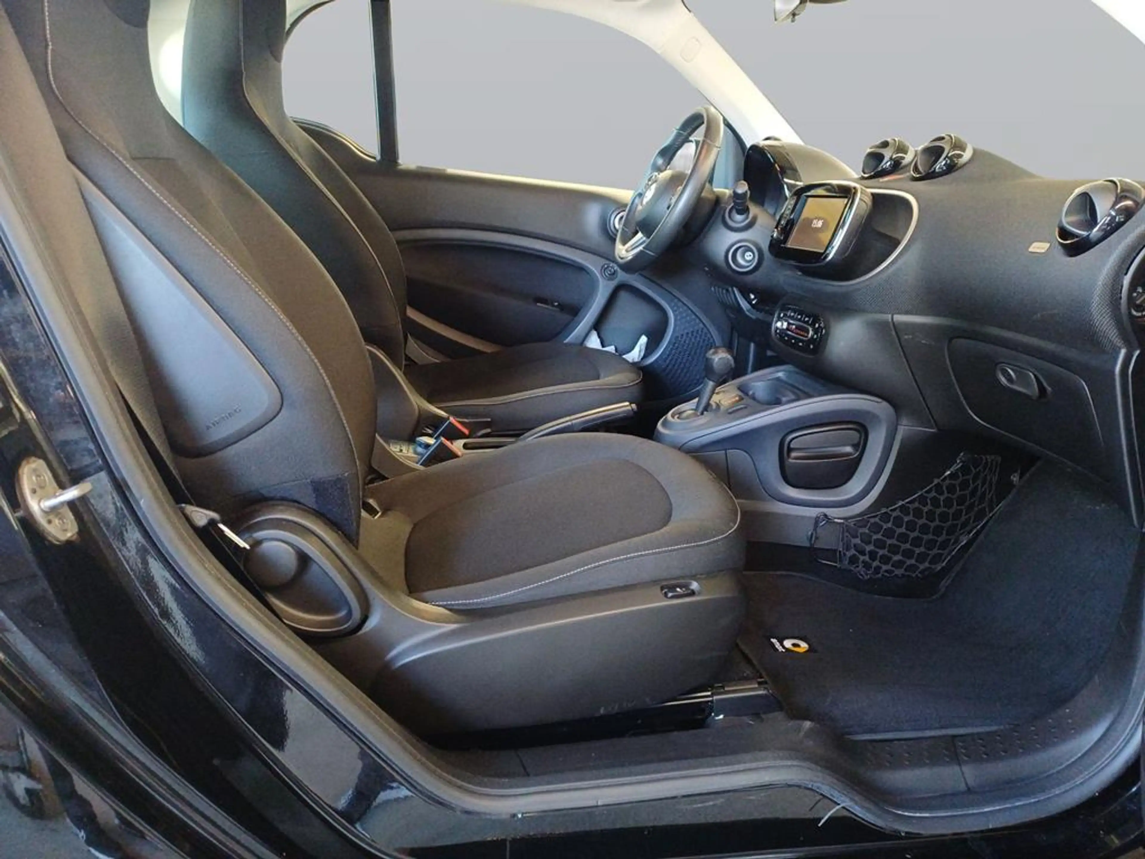smart forTwo coupe, electricdrive / EQ, EQ Passion — photo 11