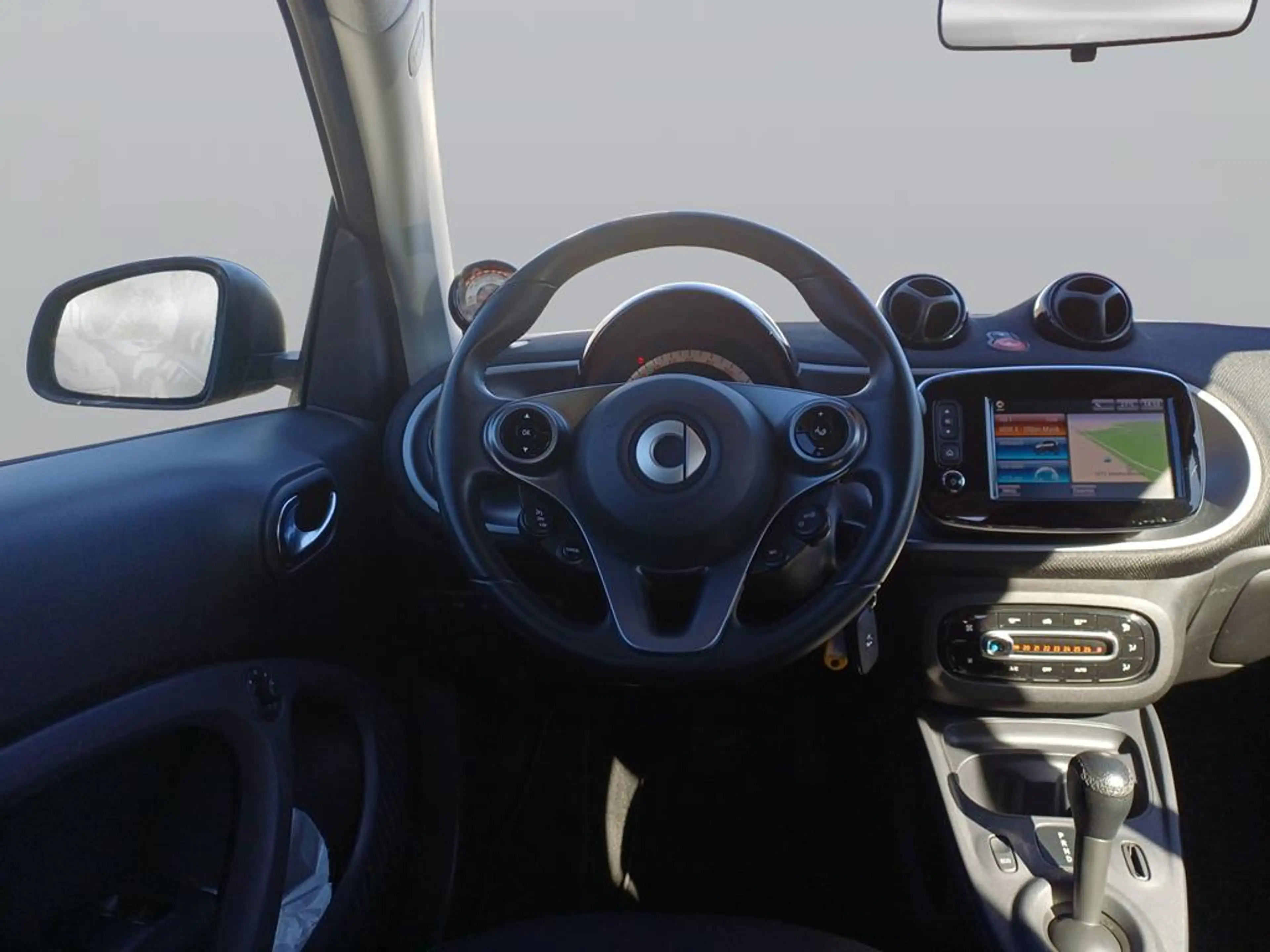 smart forTwo coupe, electricdrive / EQ, EQ Passion — photo 13