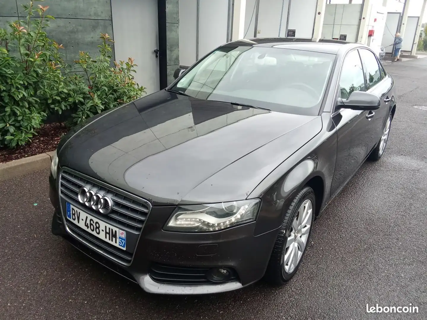 Audi A4 Belle tdi 143ch 2011 pack cuir clim revise reprise Noir - 1