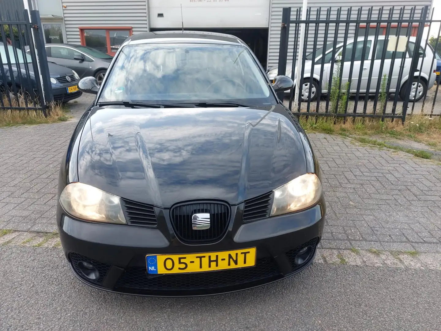 SEAT Ibiza 1.4-16V Sensation 3 deurs + climate control Negro - 2