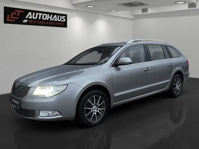 Skoda Superb Combi Elegance 2,0 TDI | 1.BESITZ | | GEPFLEGTE...