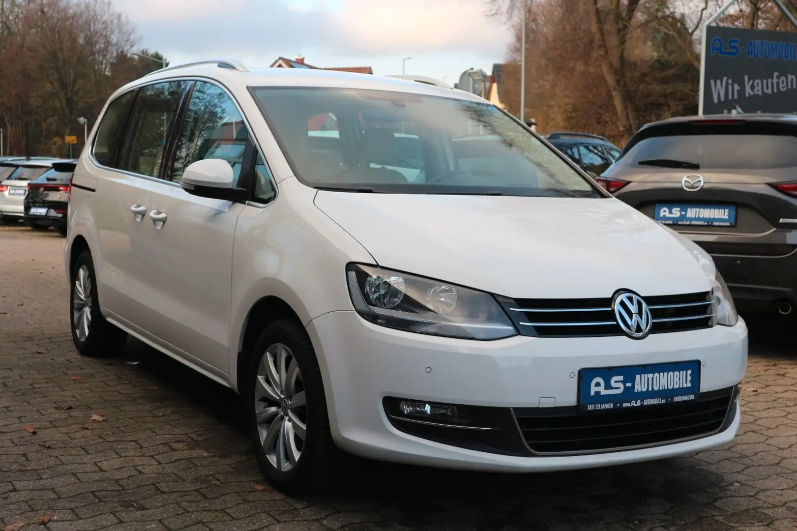 Volkswagen Sharan Highline BMT *7-SITZER/NAV/ALCANTARA/AHK* Alb - 1