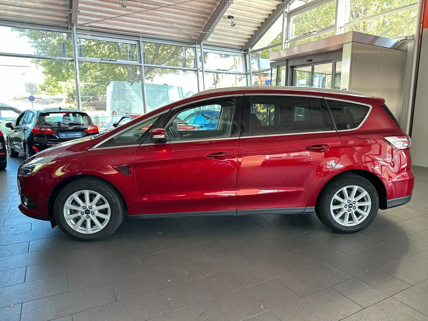 Ford S-Max S-MAX 2.0 Titanium #AUTOMATIK #ACC #KAMERA Rot - 2